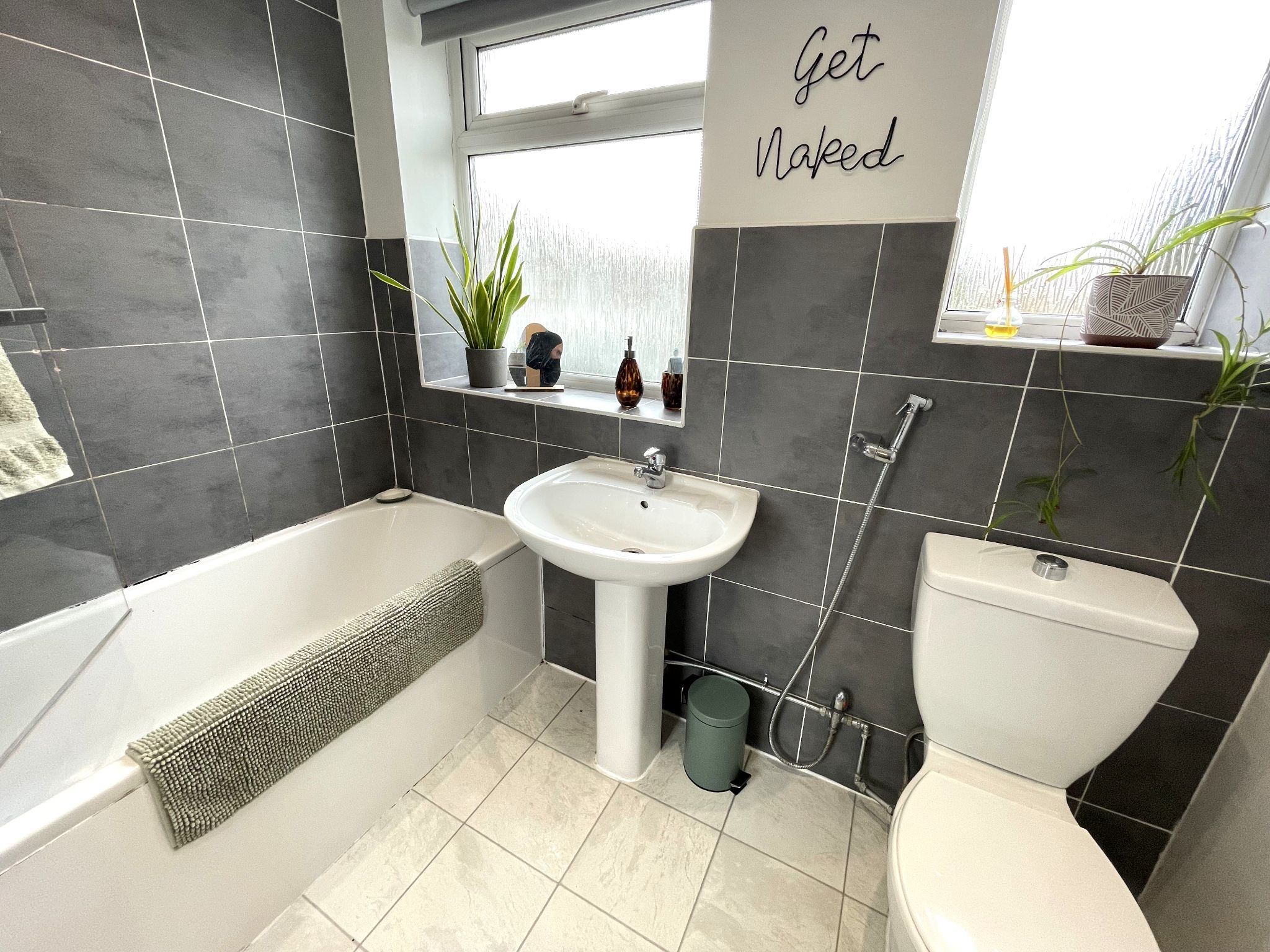 2 bedroom mid terraced house For Sale in Manchester - Photograph 14.