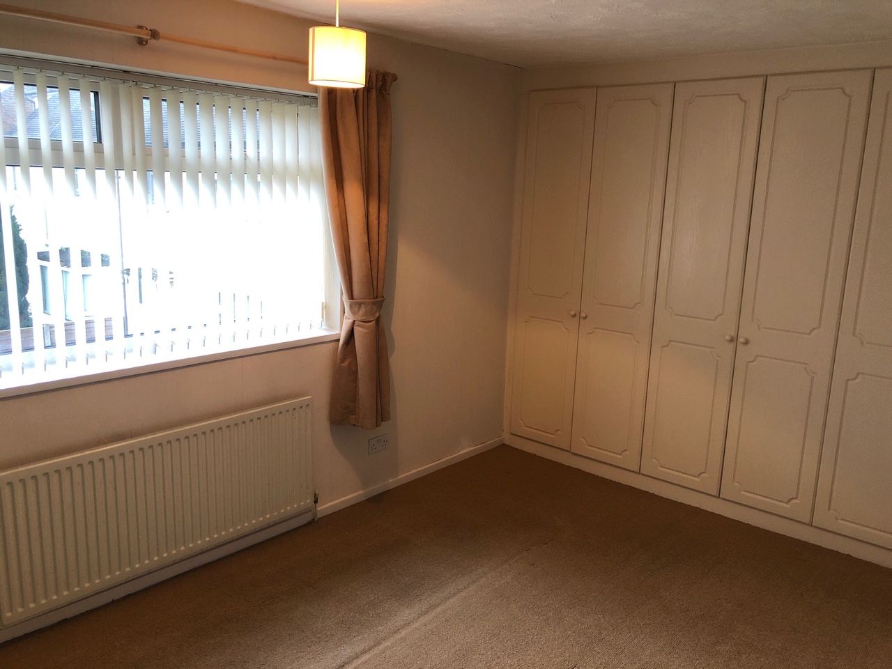 3 bedroom mid terraced house To Let in Manchester - Photograph 9.