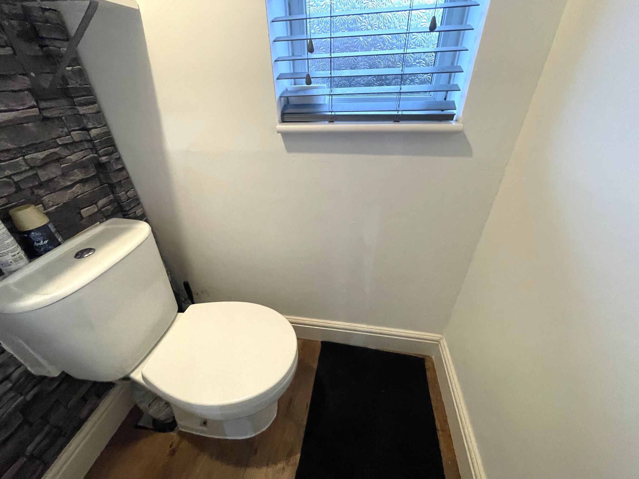 4 bedroom semi-detached house For Sale in Manchester - Photograph 10.