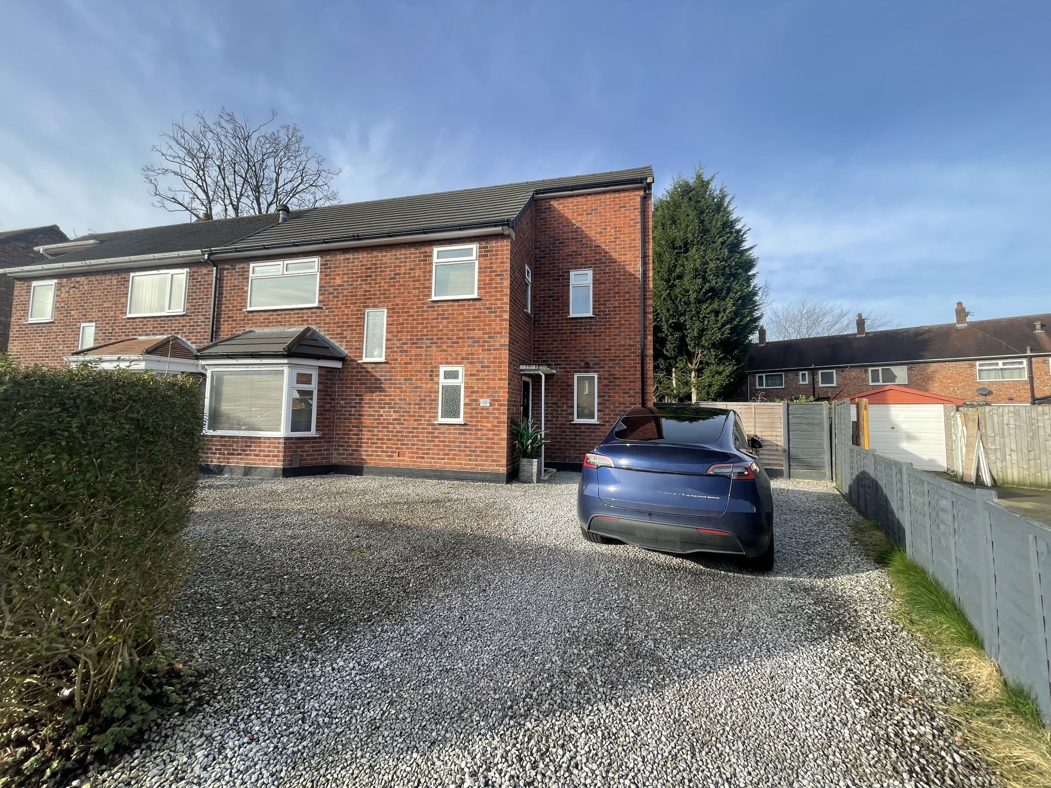 4 bedroom semi-detached house For Sale in Manchester - Property photograph.