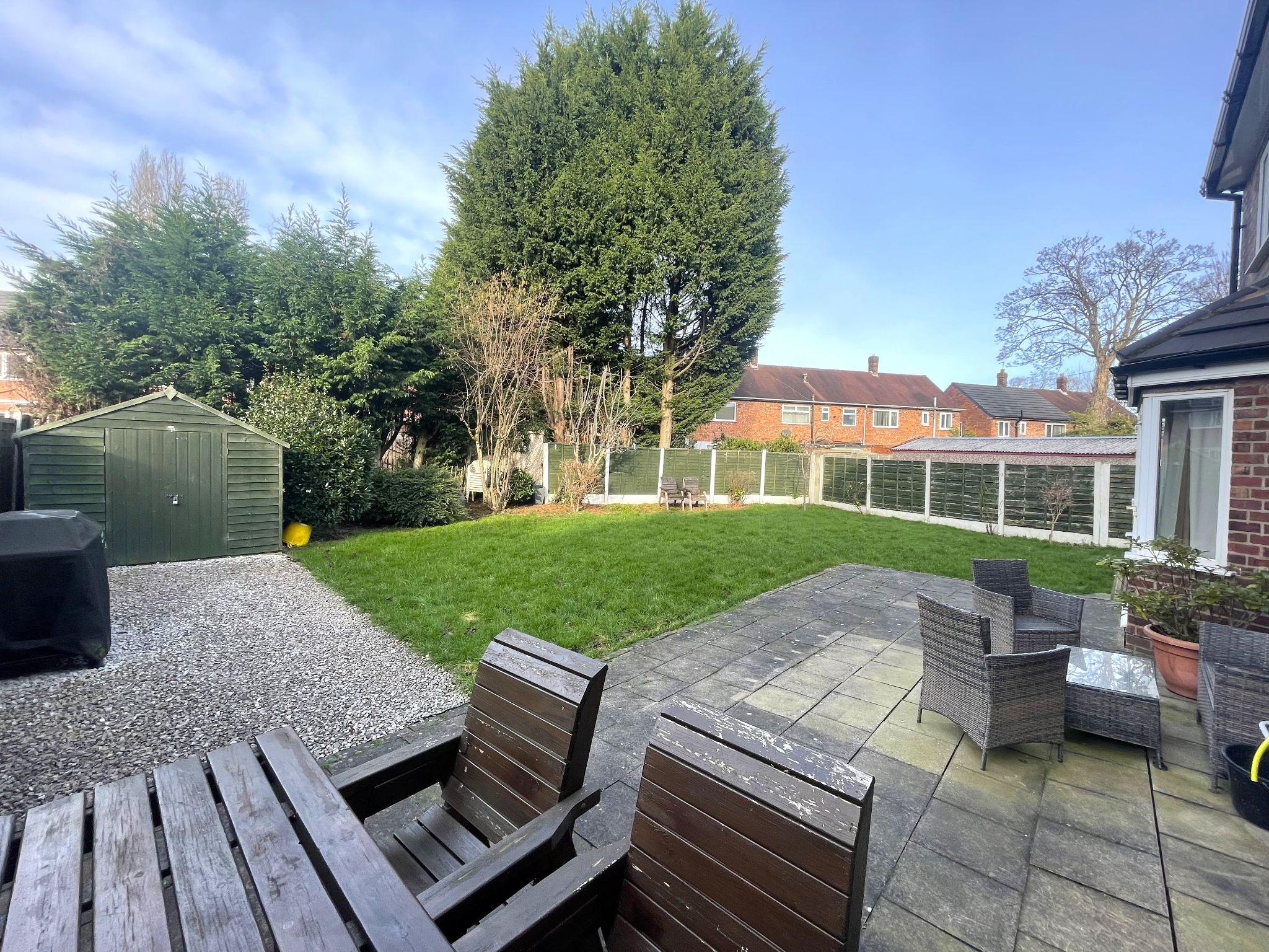 4 bedroom semi-detached house For Sale in Manchester - Photograph 26.