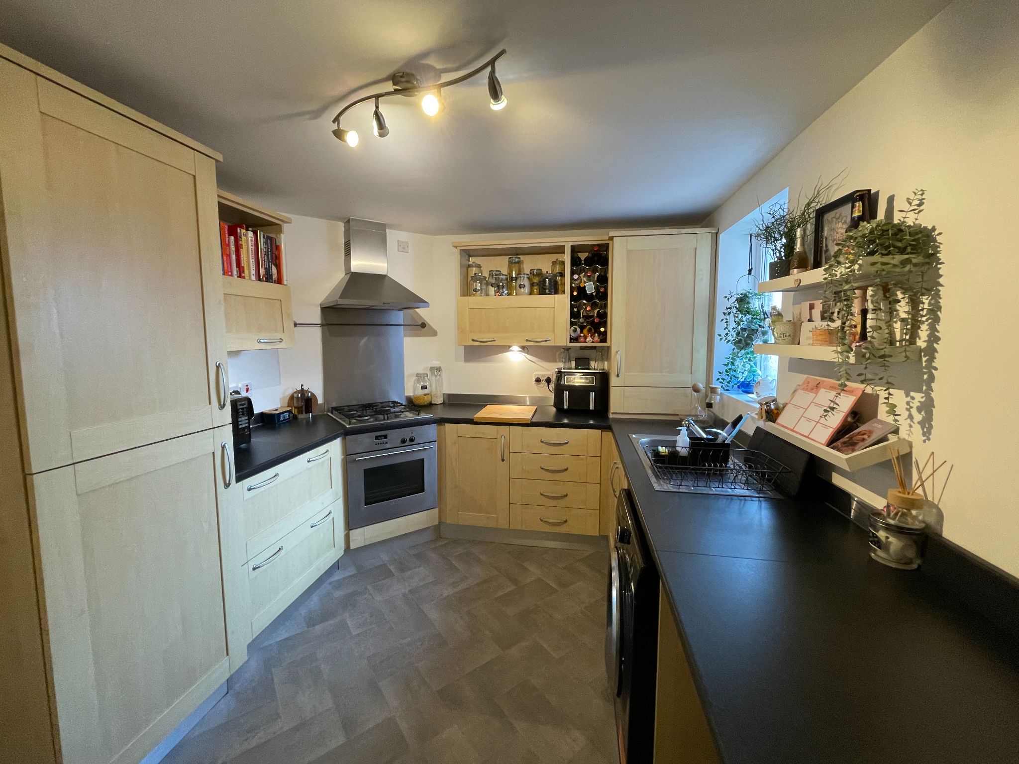 2 bedroom apartment flat/apartment For Sale in Manchester - Photograph 7.