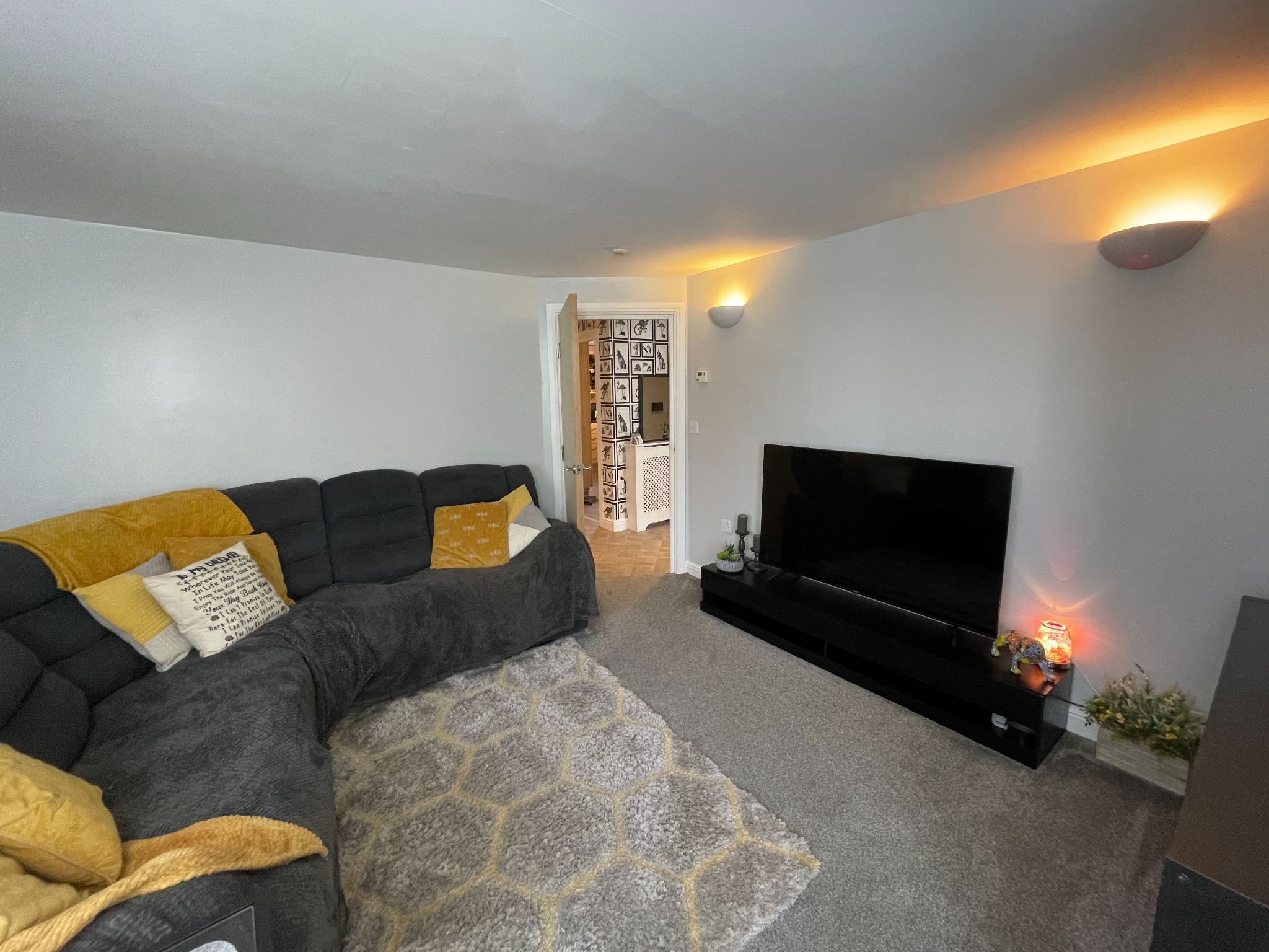 2 bedroom apartment flat/apartment For Sale in Manchester - Photograph 4.