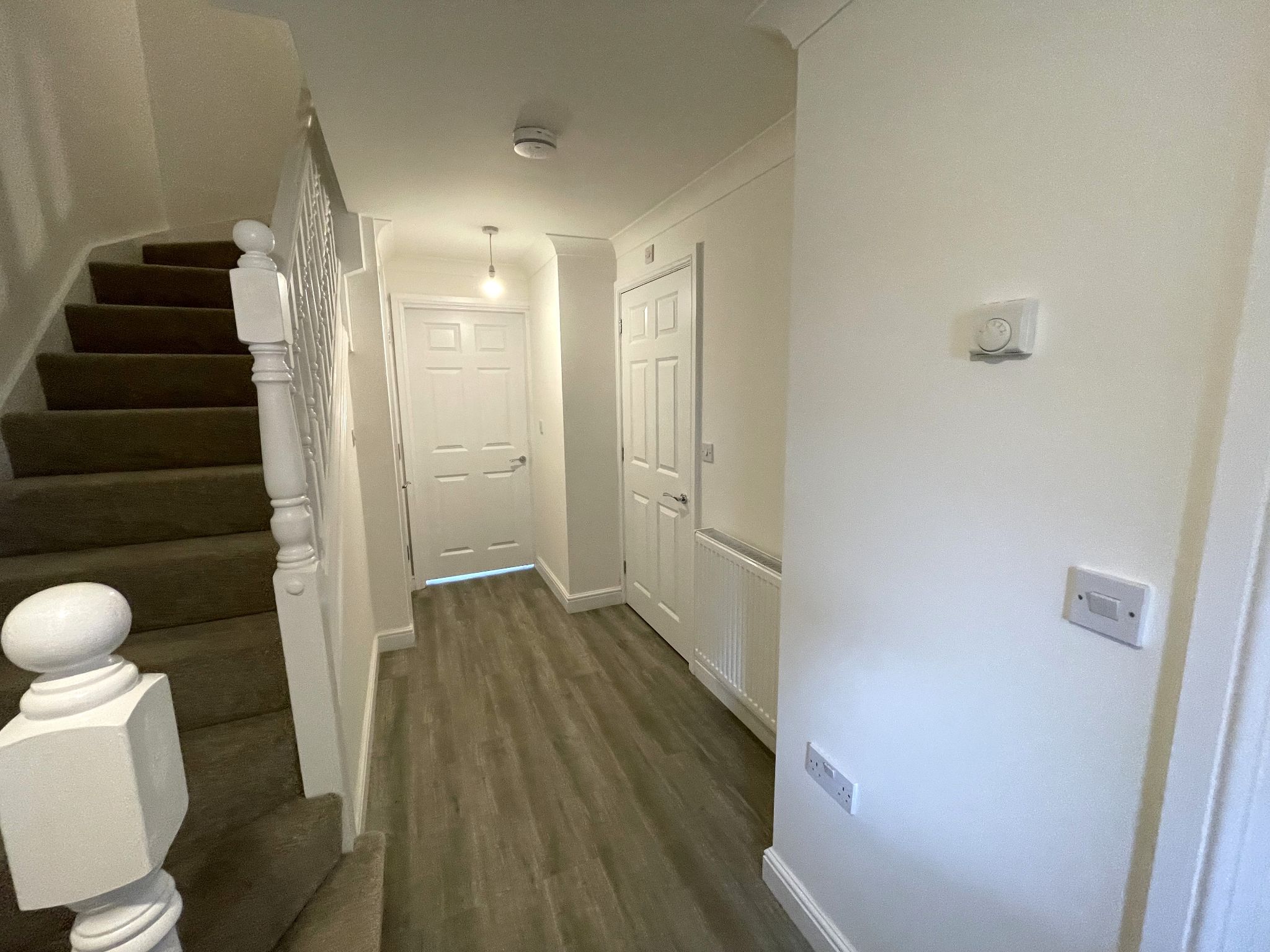 4 bedroom town house For Sale in Manchester - Photograph 8.