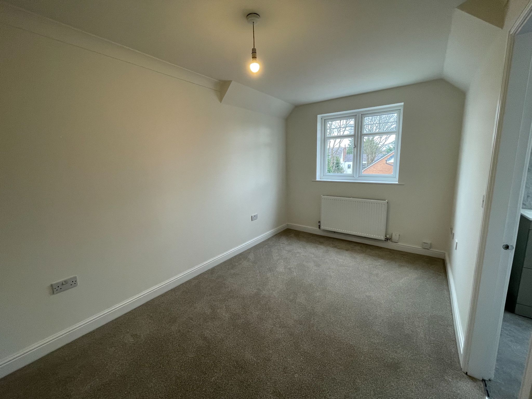 4 bedroom town house For Sale in Manchester - Photograph 17.