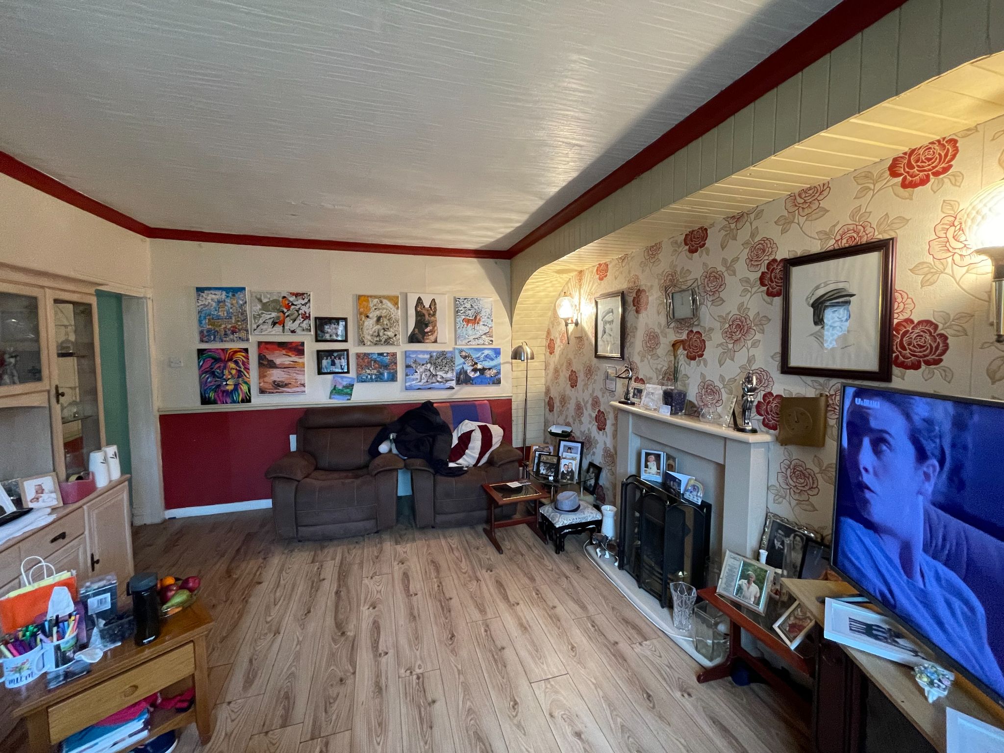 5 bedroom semi-detached house For Sale in Manchester - Photograph 4.