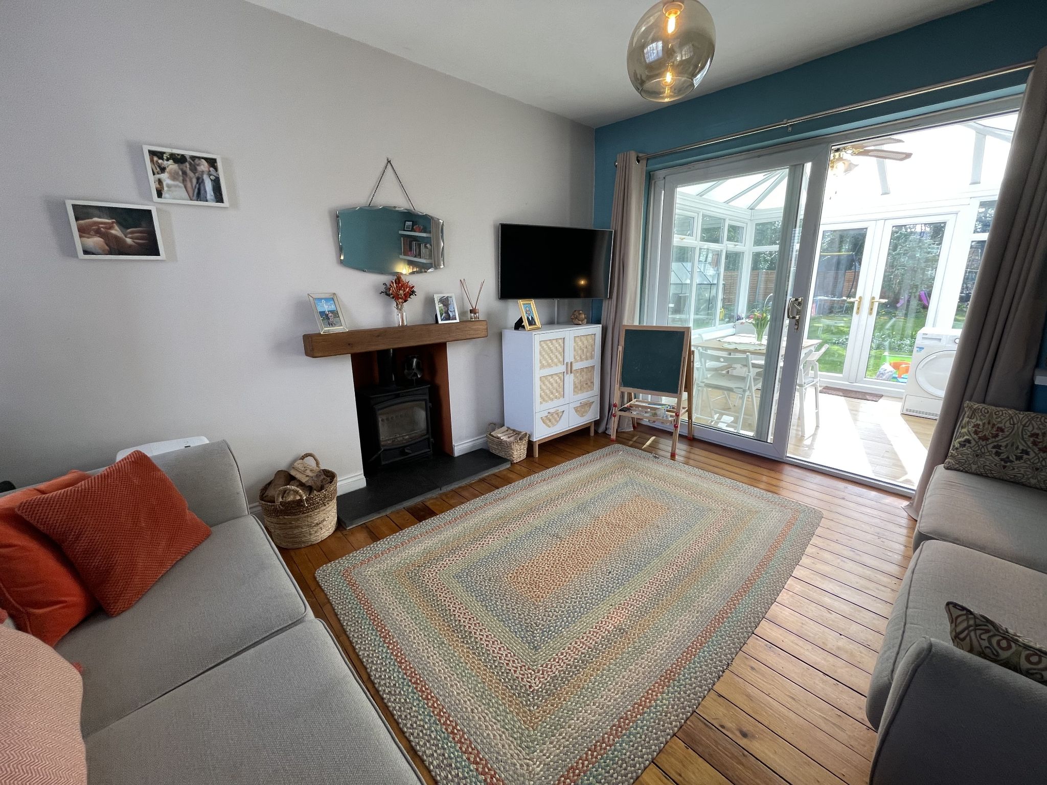 3 bedroom semi-detached house For Sale in Manchester - Photograph 4.
