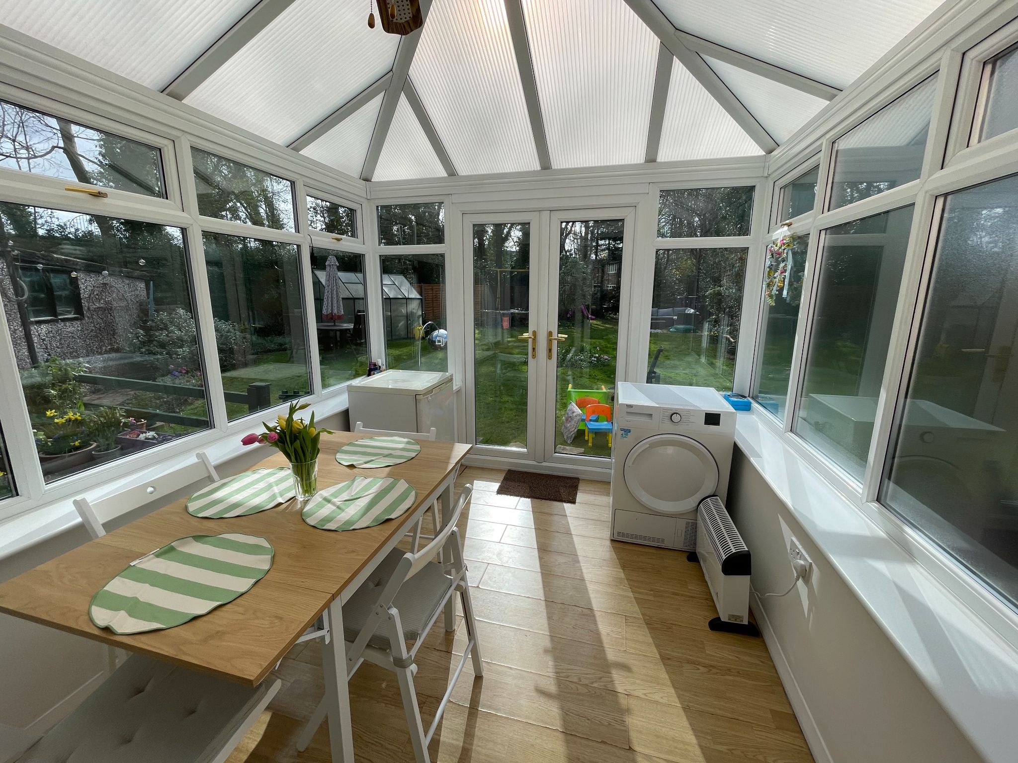 3 bedroom semi-detached house For Sale in Manchester - Photograph 11.