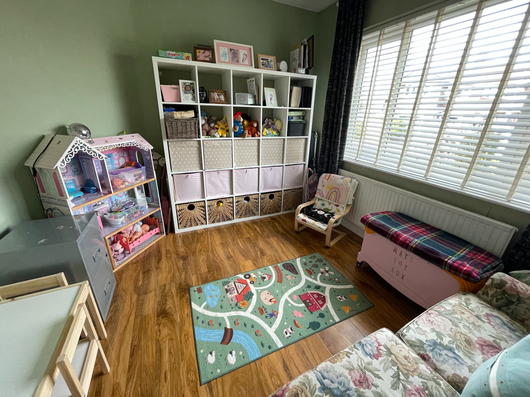 3 bedroom semi-detached house For Sale in Manchester - Photograph 7.