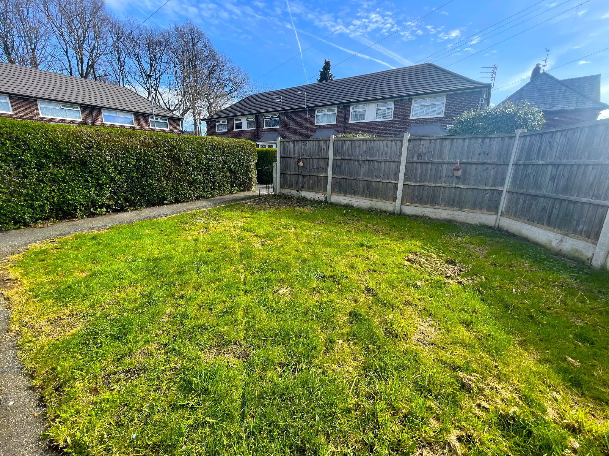 3 bedroom end terraced house For Sale in Manchester - Photograph 18.