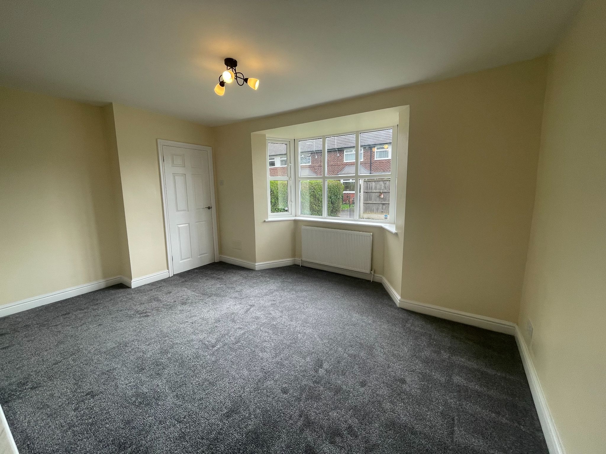 3 bedroom end terraced house For Sale in Manchester - Property photograph.