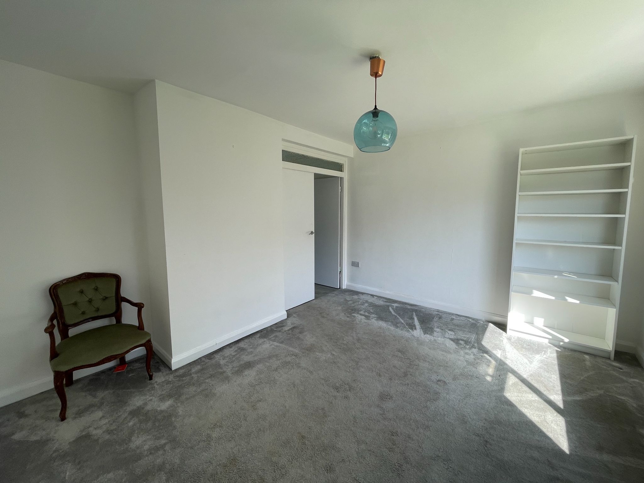 3 bedroom end terraced house Sale Agreed in Manchester - Photograph 4.