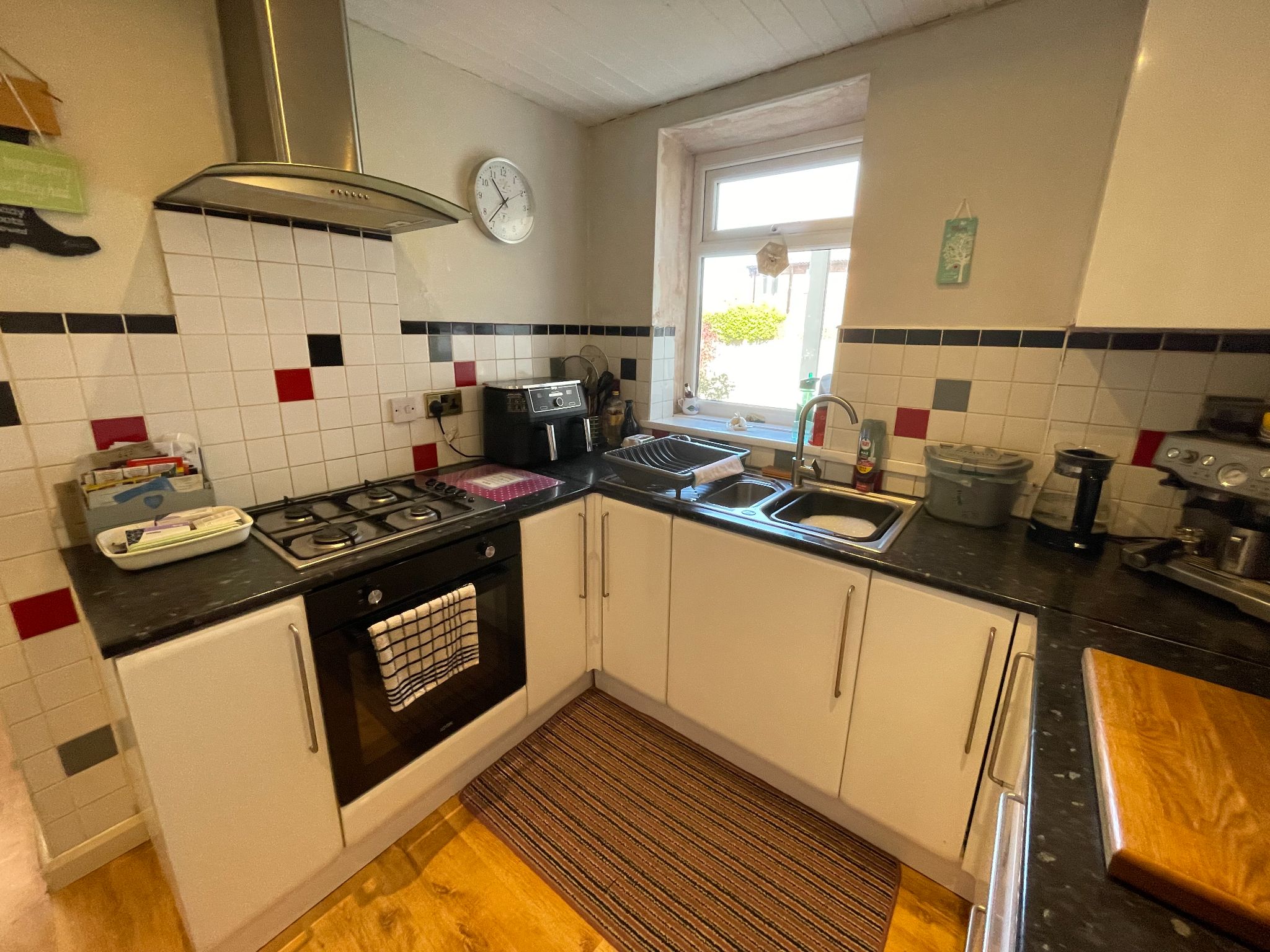 4 bedroom end terraced house For Sale in Manchester - Photograph 11.