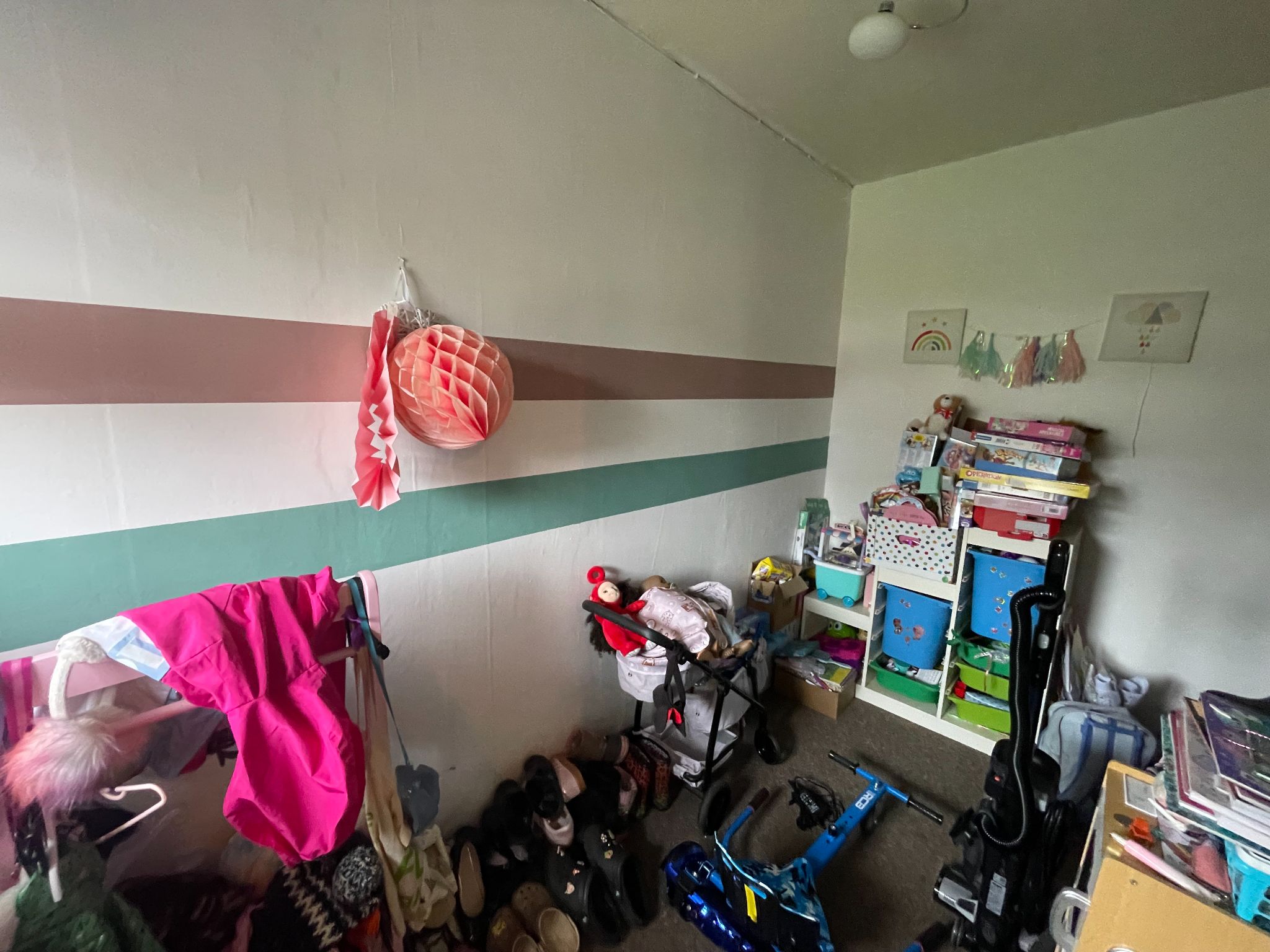 3 bedroom mid terraced house For Sale in Manchester - Photograph 6.