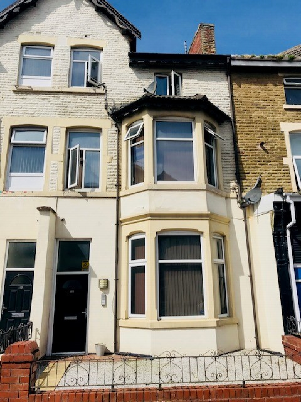 Permanent Flats For Sale in 133 Bond Street, Blackpool, FY4