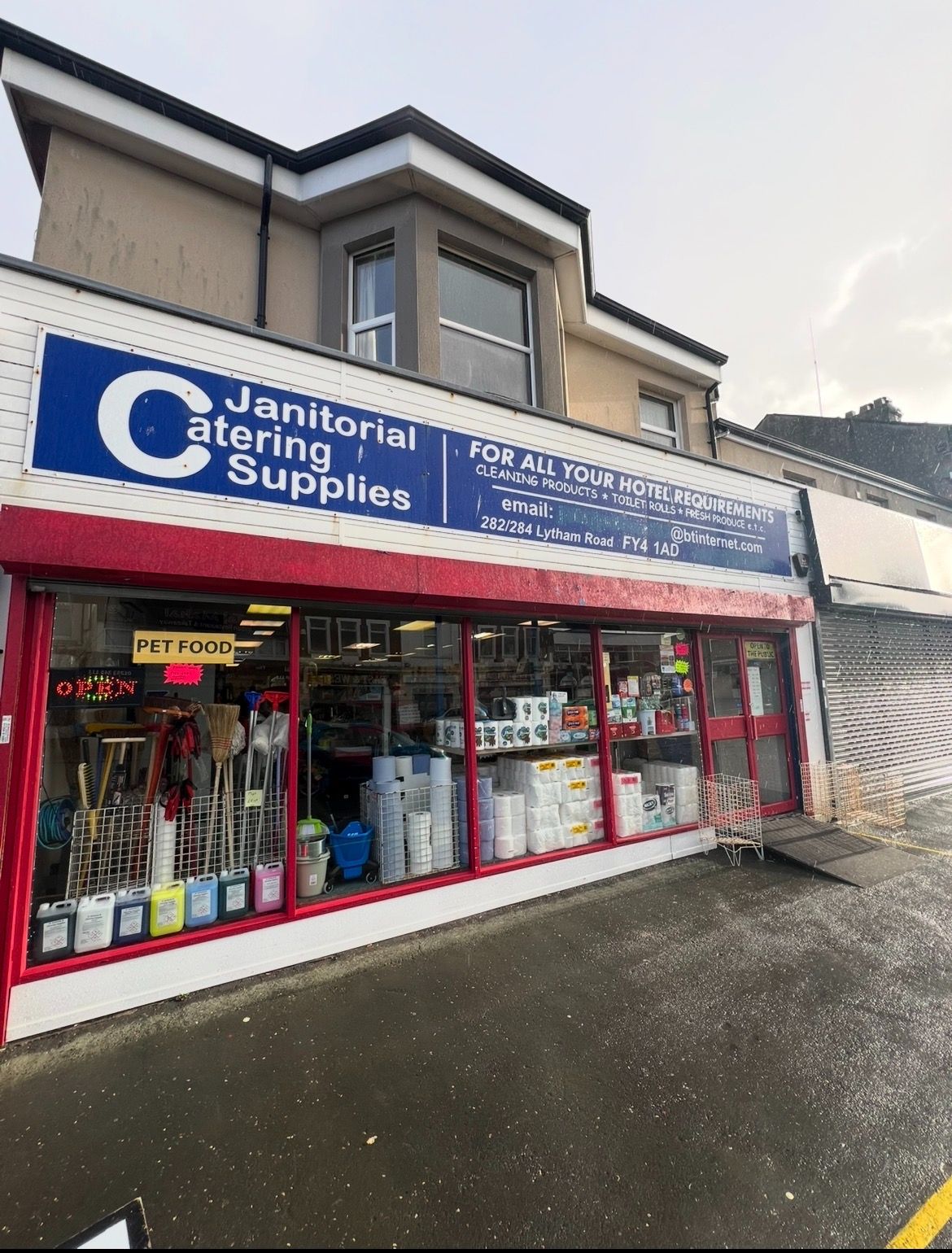 Retail For Sale - Photograph 1