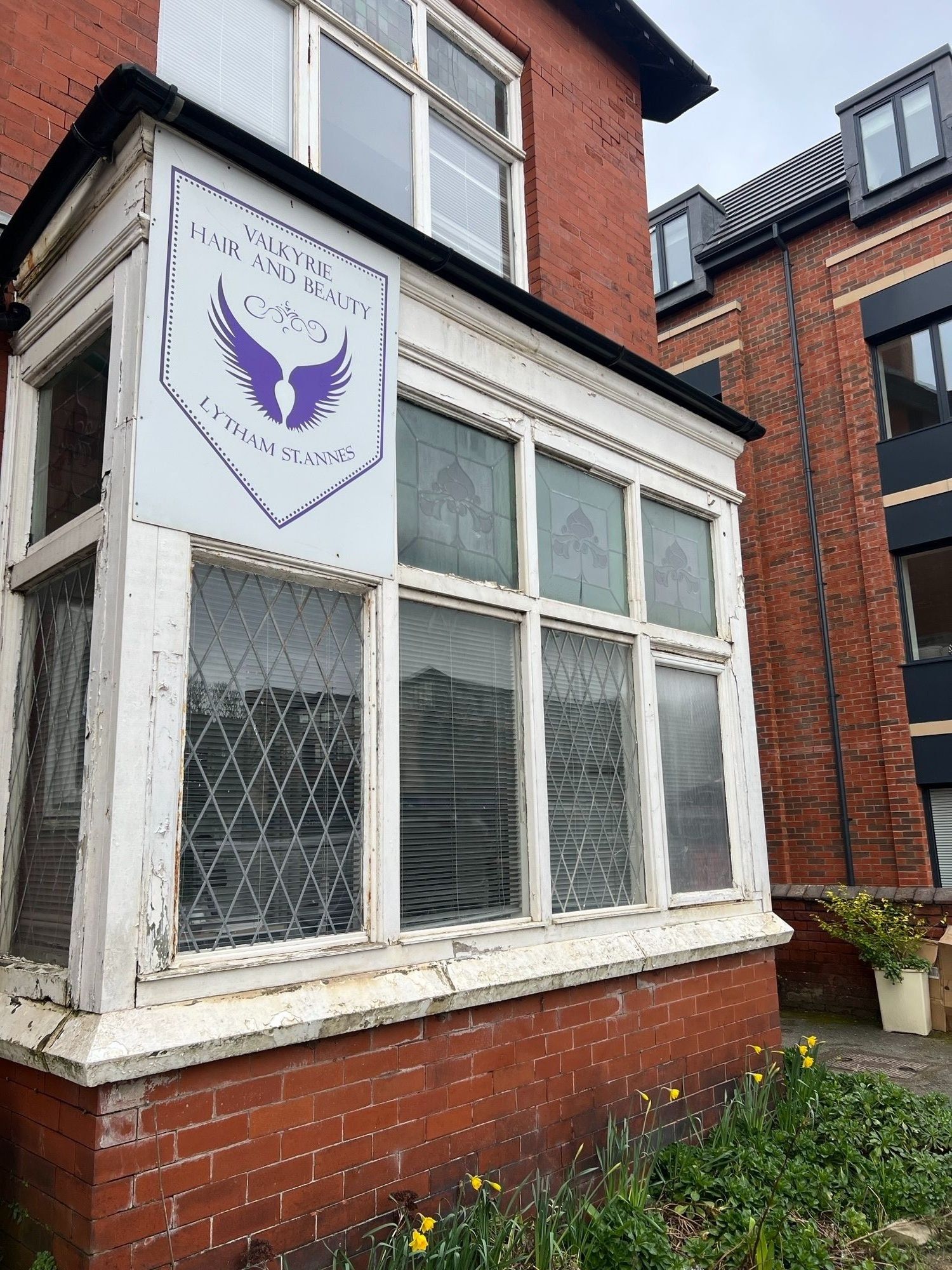 Retail To Rent - Photograph 1