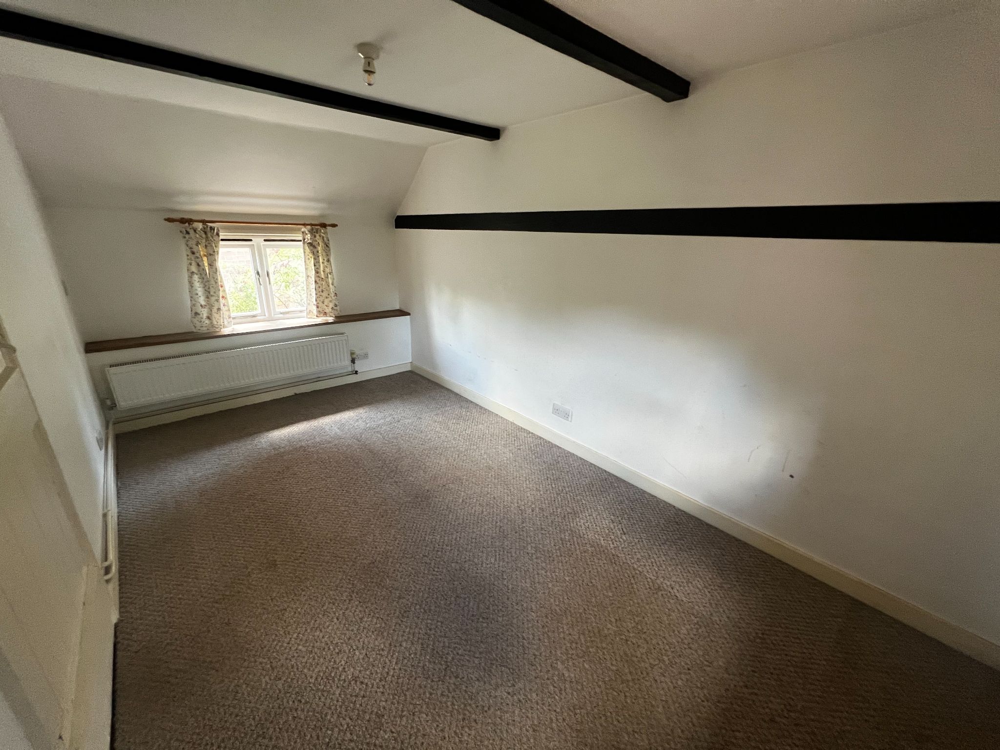 2 bedroom end terraced house Under Offer in Ipswich - Photograph 20.