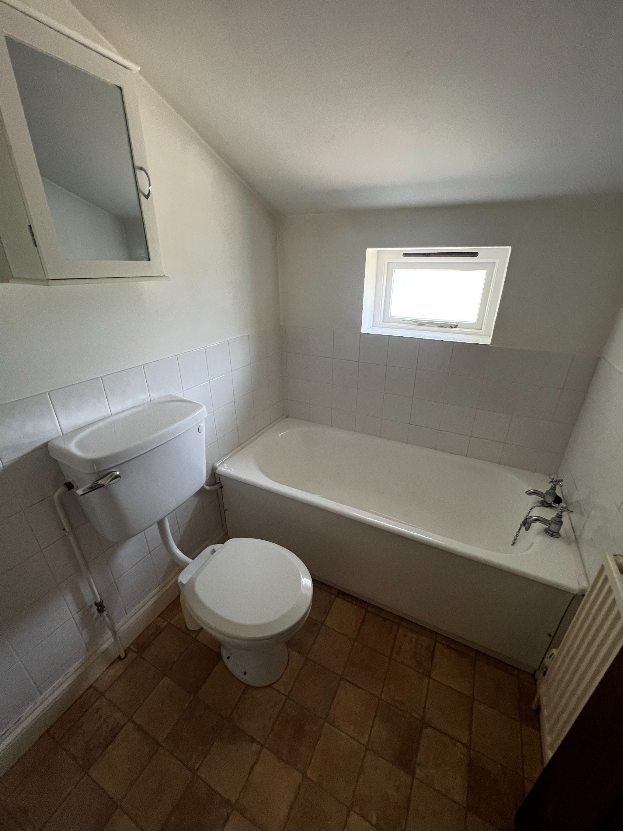 2 bedroom end terraced house Under Offer in Ipswich - Photograph 17.