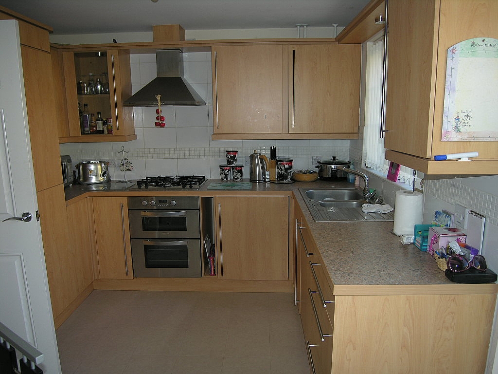 3 bedroom end terraced house To Let in Ipswich - Property photograph.
