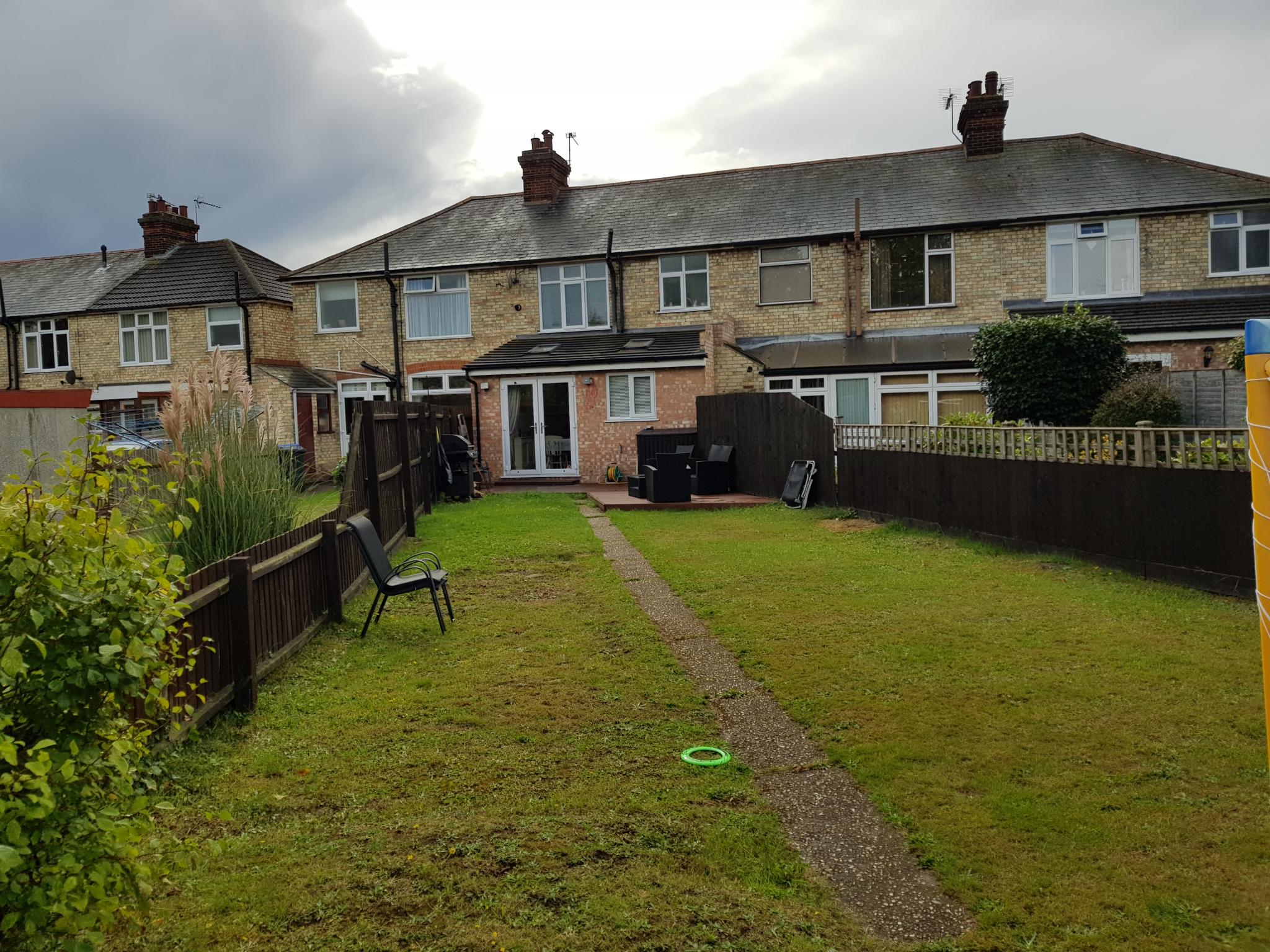 3 bedroom mid terraced house SSTC in Ipswich - 17