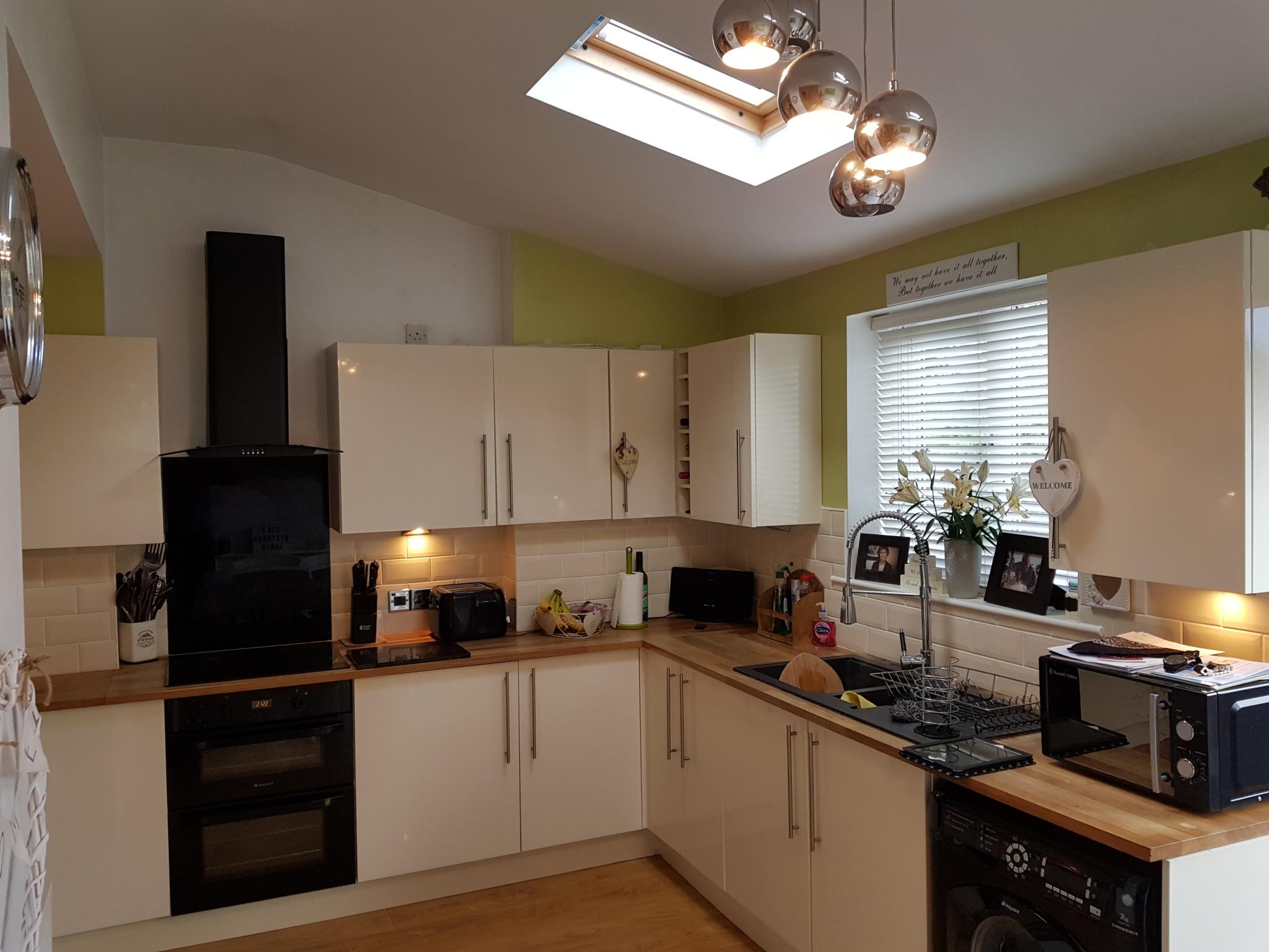 3 bedroom mid terraced house SSTC in Ipswich - 7