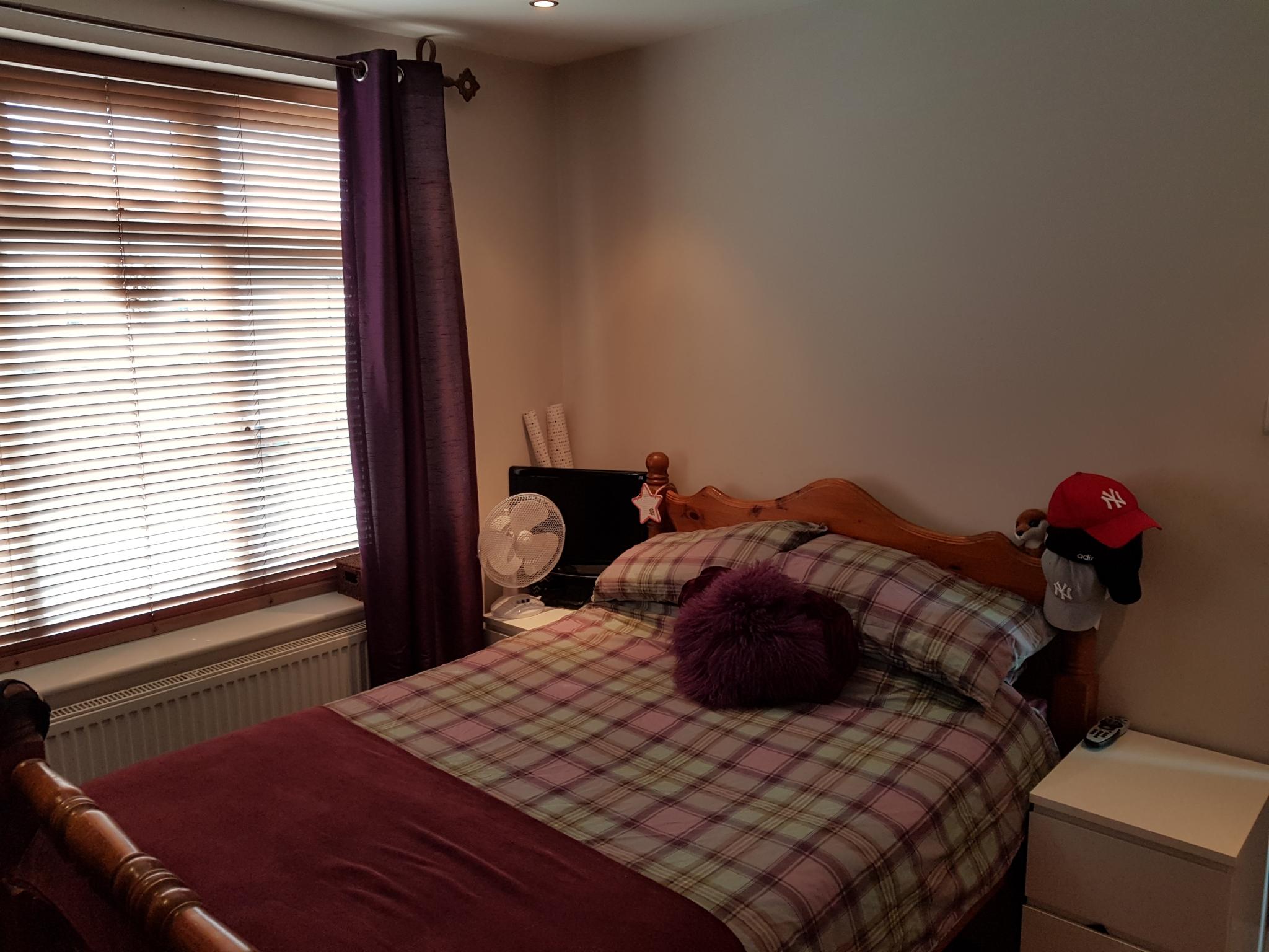3 bedroom mid terraced house SSTC in Ipswich - 12