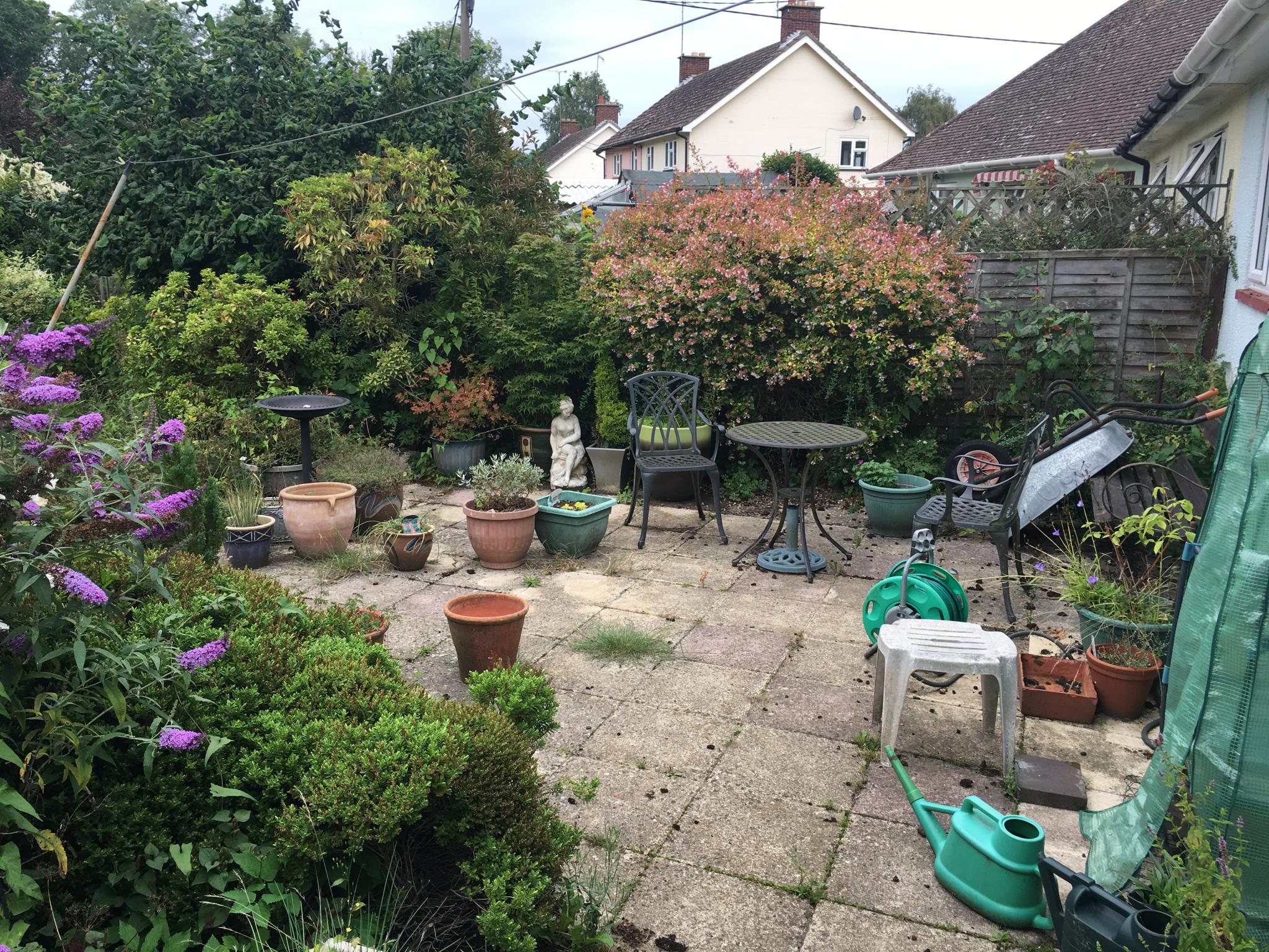 2 bedroom terraced bungalow SSTC in Melton, Woodbridge - 0
