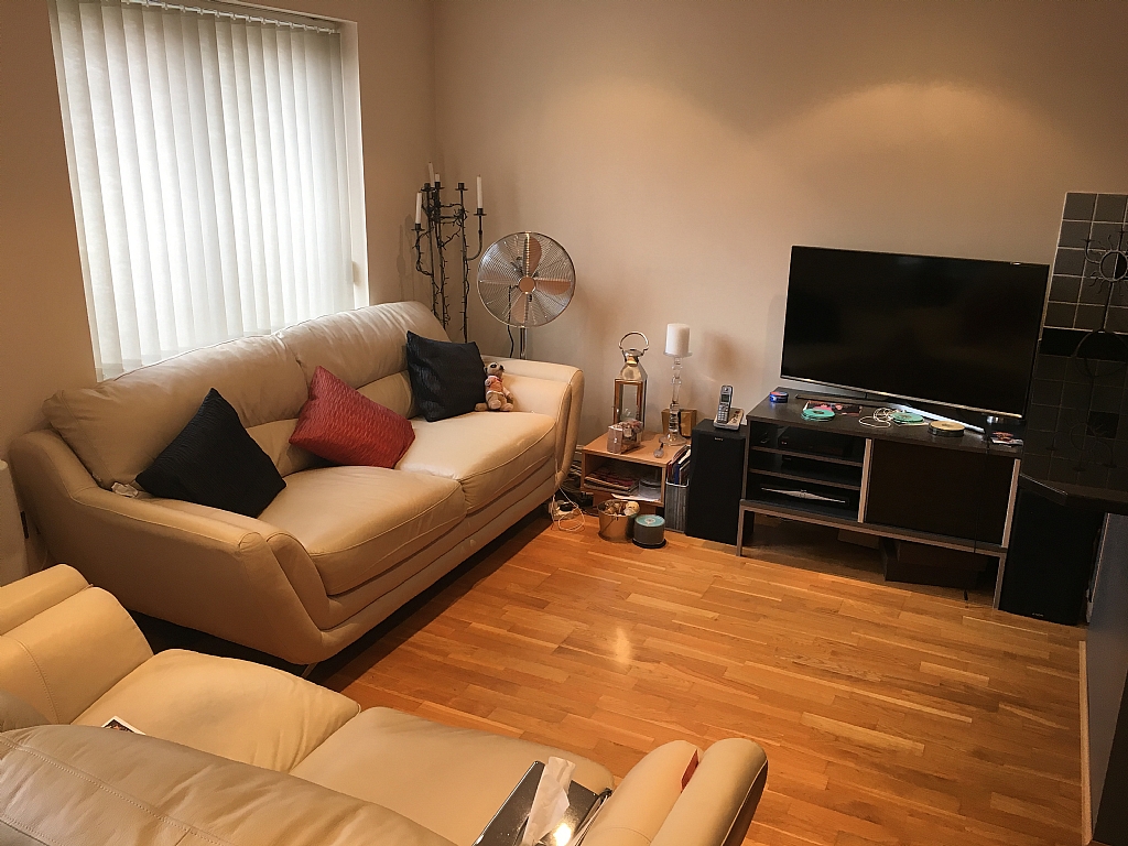 2 bedroom For Sale in Ipswich - photograph 3