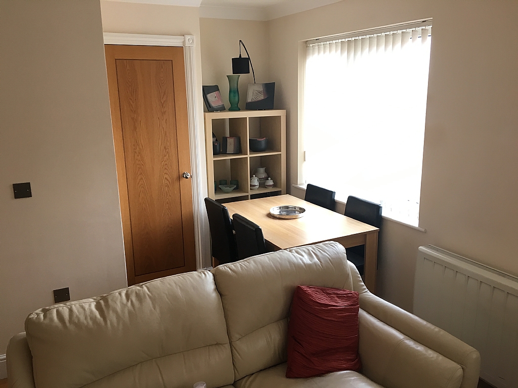 2 bedroom For Sale in Ipswich - photograph 4