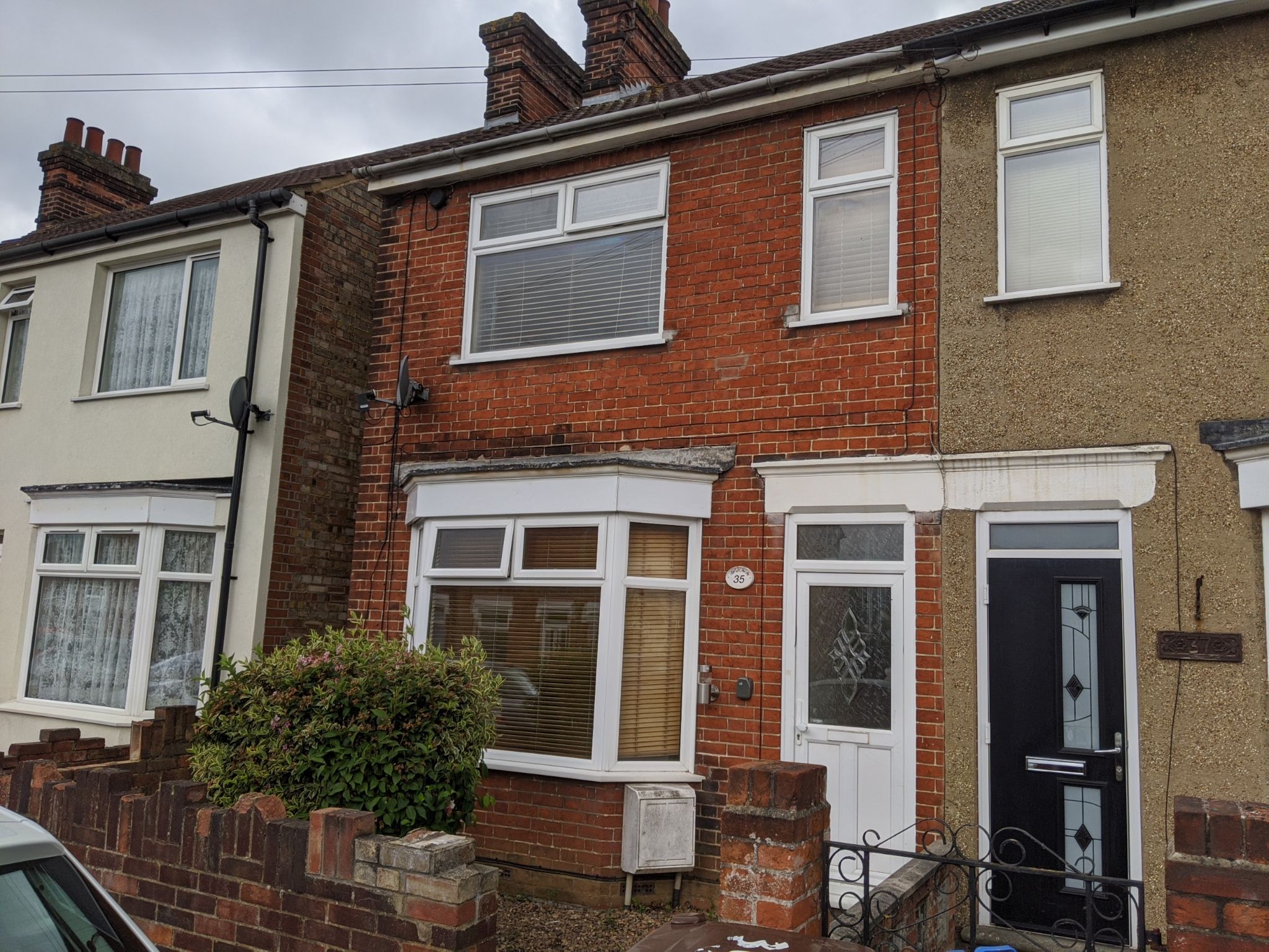 3 bedroom end terraced house To Let in Ipswich - Front of Property