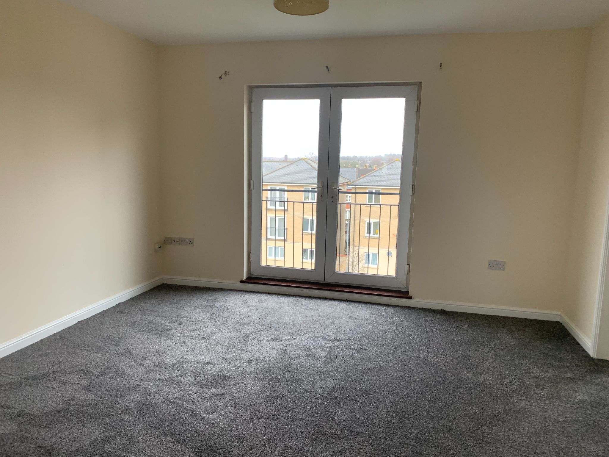 2 bedroom apartment flat/apartment To Let in Ipswich - Photograph 6.