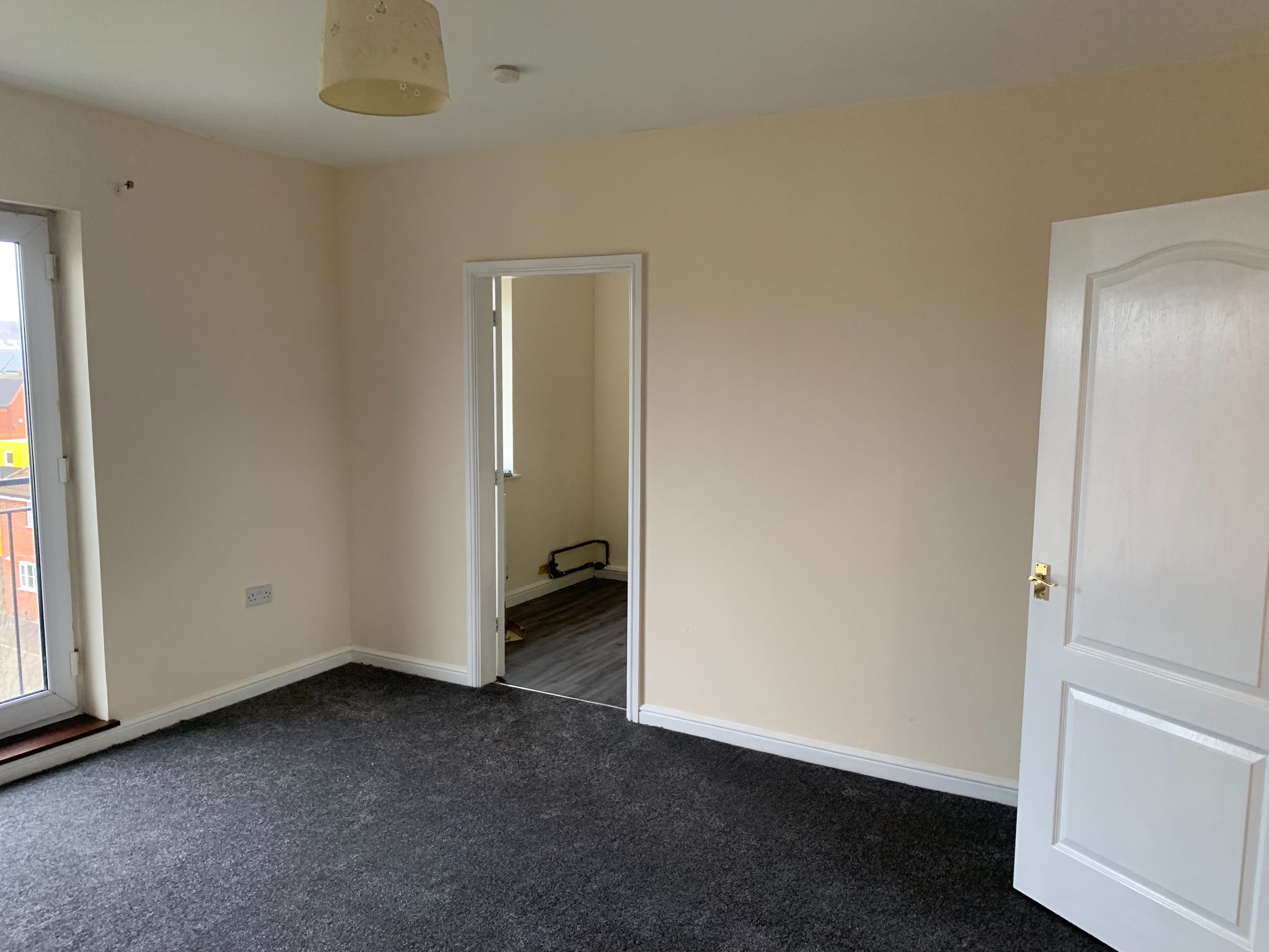 2 bedroom apartment flat/apartment To Let in Ipswich - Photograph 9.