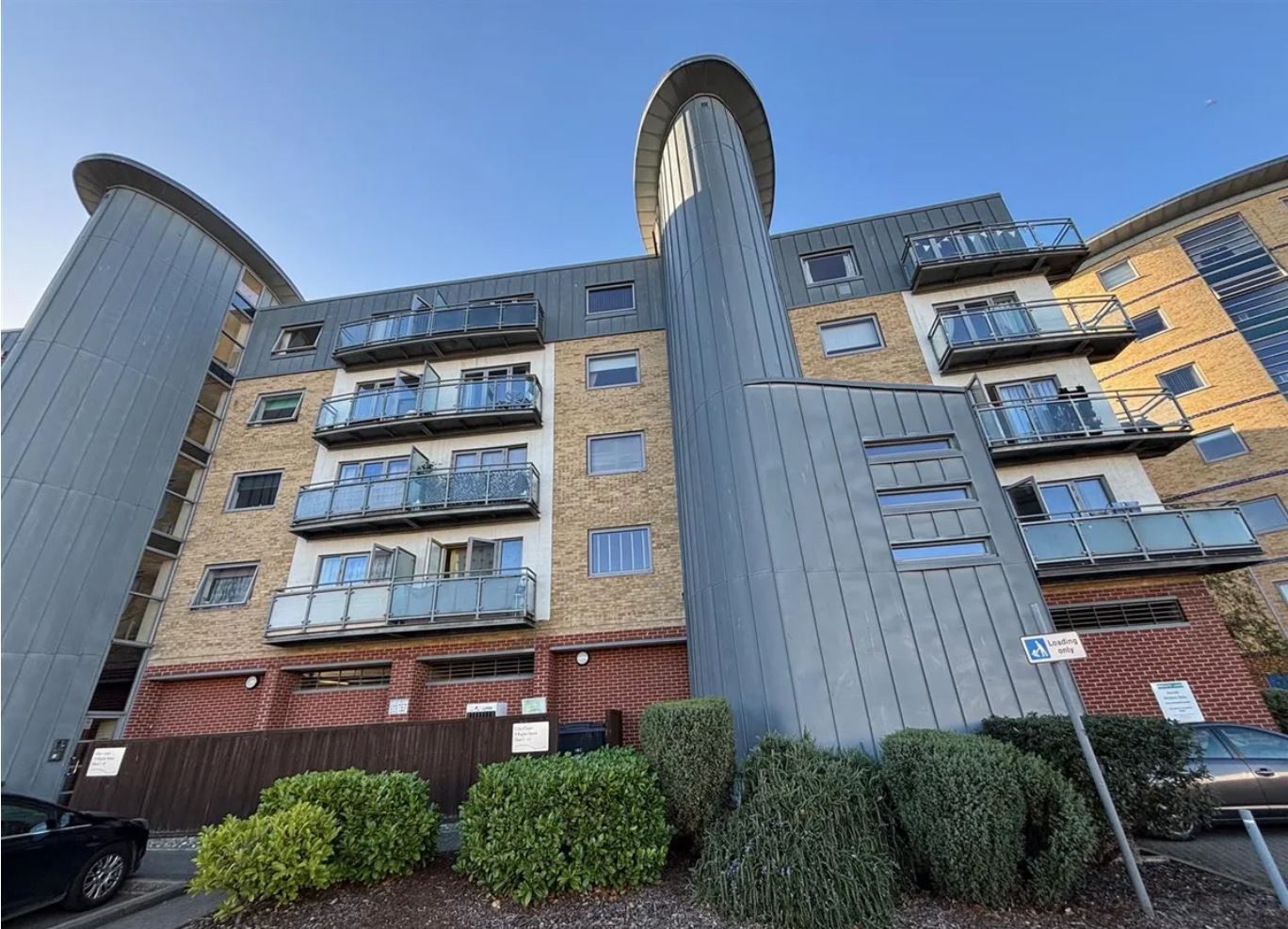 2 bedroom apartment flat/apartment To Let in Ipswich - Property photograph.