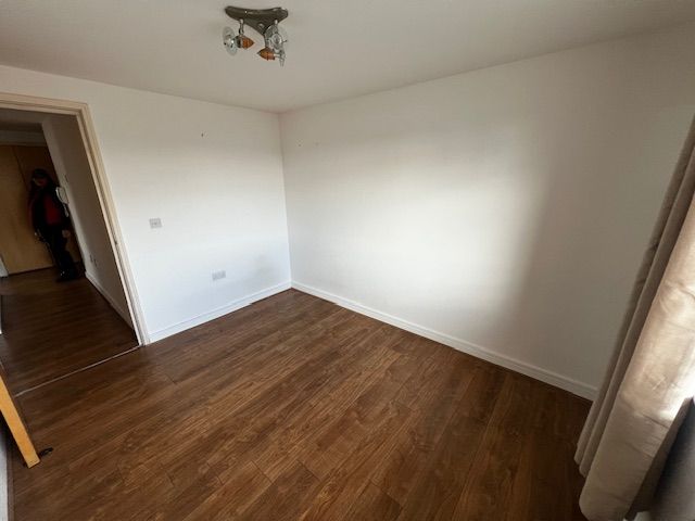 2 bedroom apartment flat/apartment To Let in Ipswich - Photograph 8.