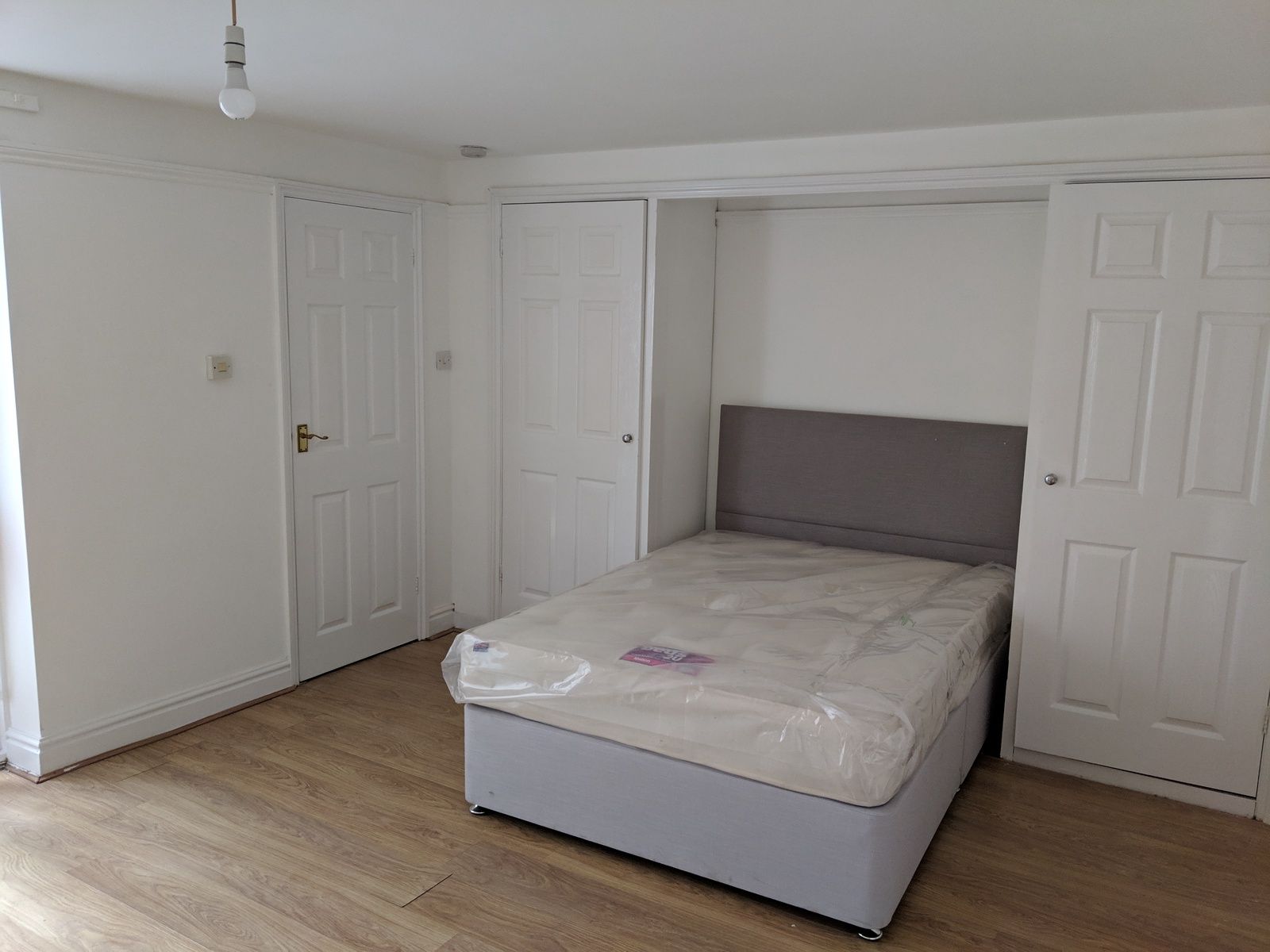 Flat Flat/apartment To Let in Ipswich - Photograph 3