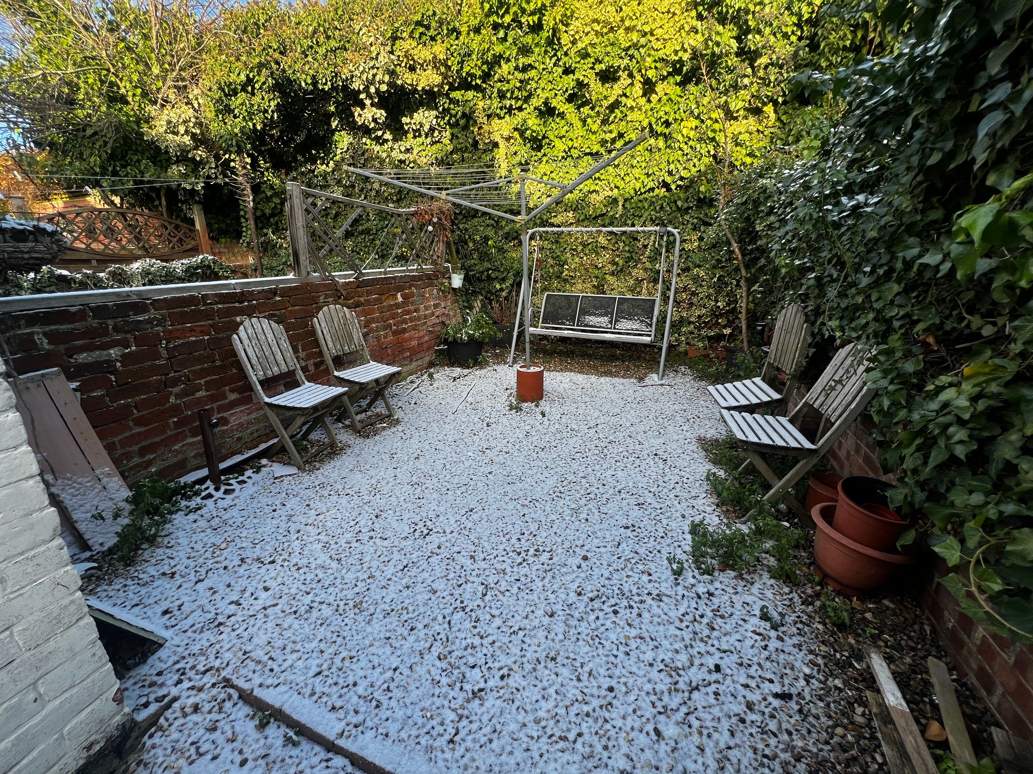 2 bedroom end terraced house To Let in Ipswich - Photograph 10.