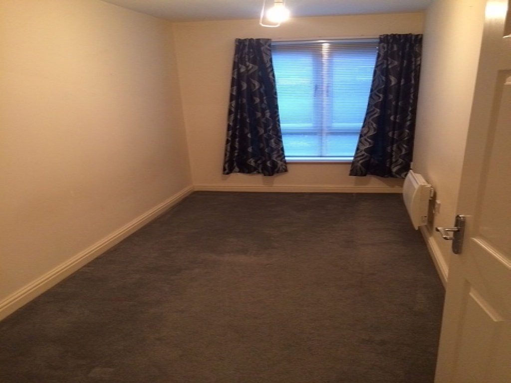 2 bedroom flat flat/apartment SSTC in Ipswich - Photograph 7