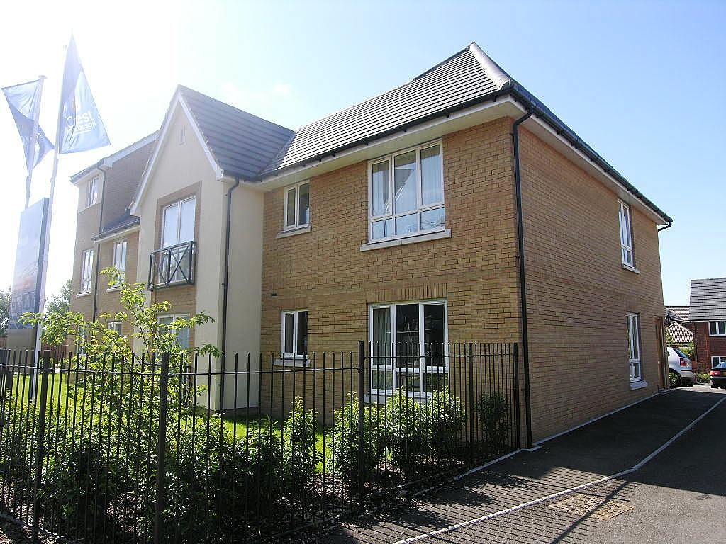 2 bedroom flat flat/apartment SSTC in Ipswich - Front
