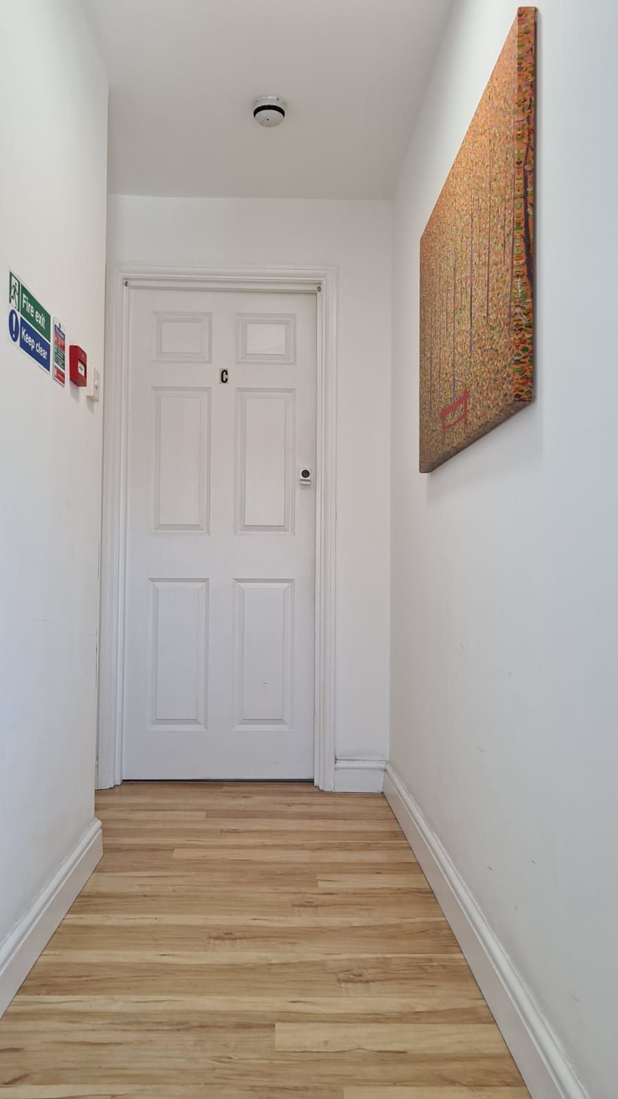1 bedroom flat flat/apartment To Let in Wembley - Hallway