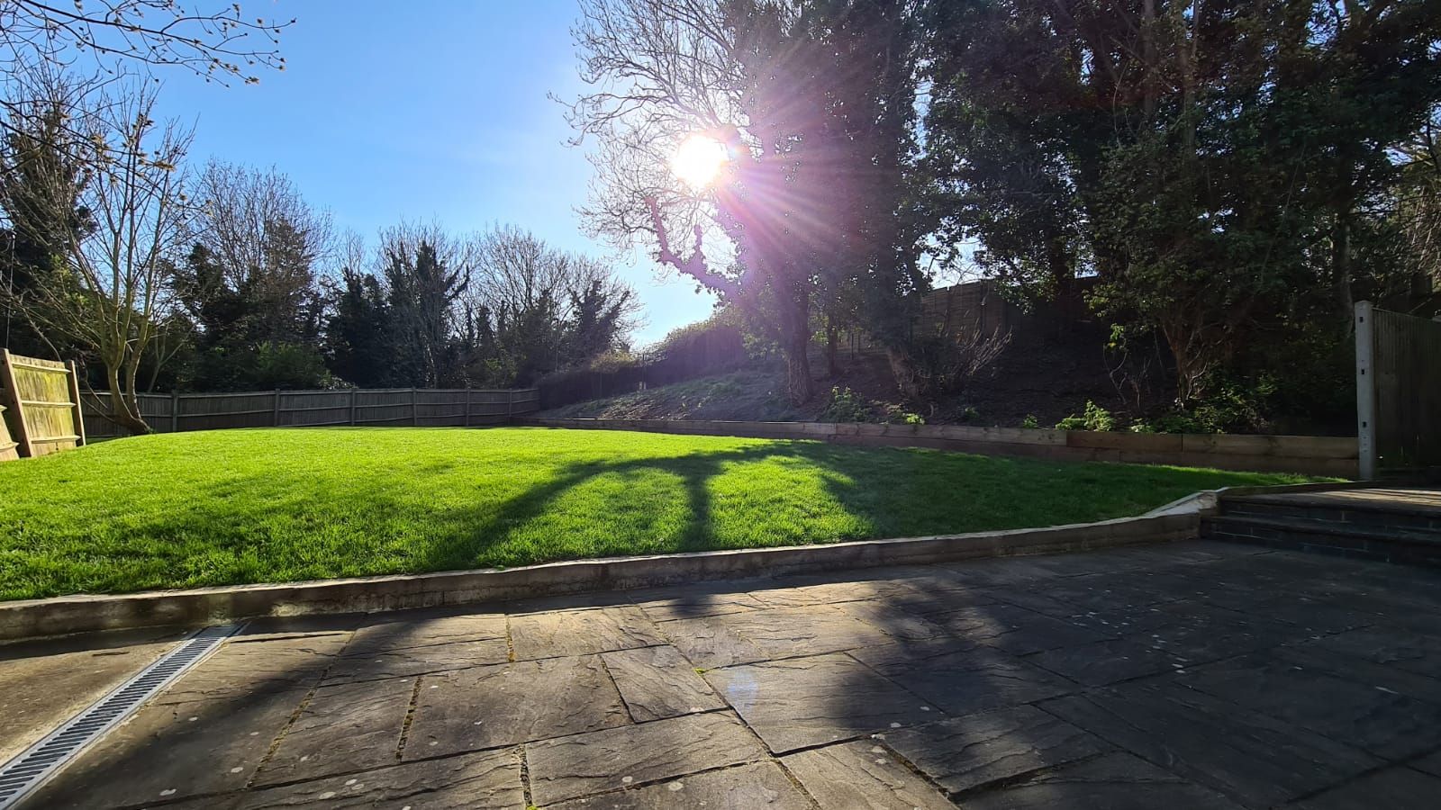1 bedroom flat flat/apartment To Let in Wembley - Communal Garden