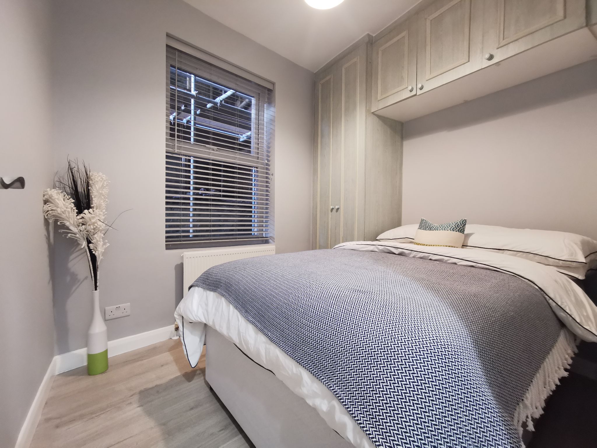 1 bedroom flat flat/apartment Under Offer in Willesden - Photograph 2