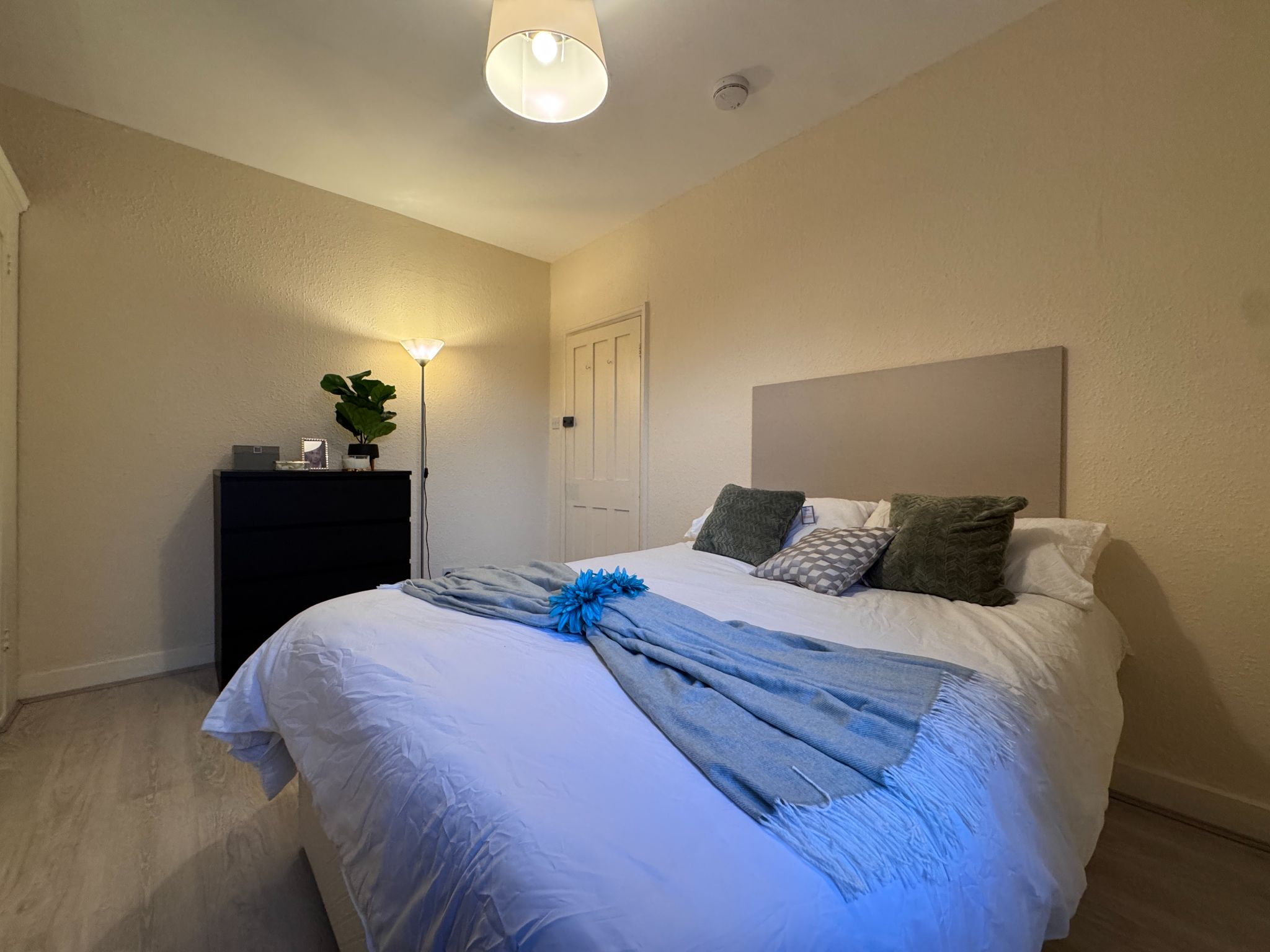 1 bedroom shared house To Let in Willesden - Property photograph