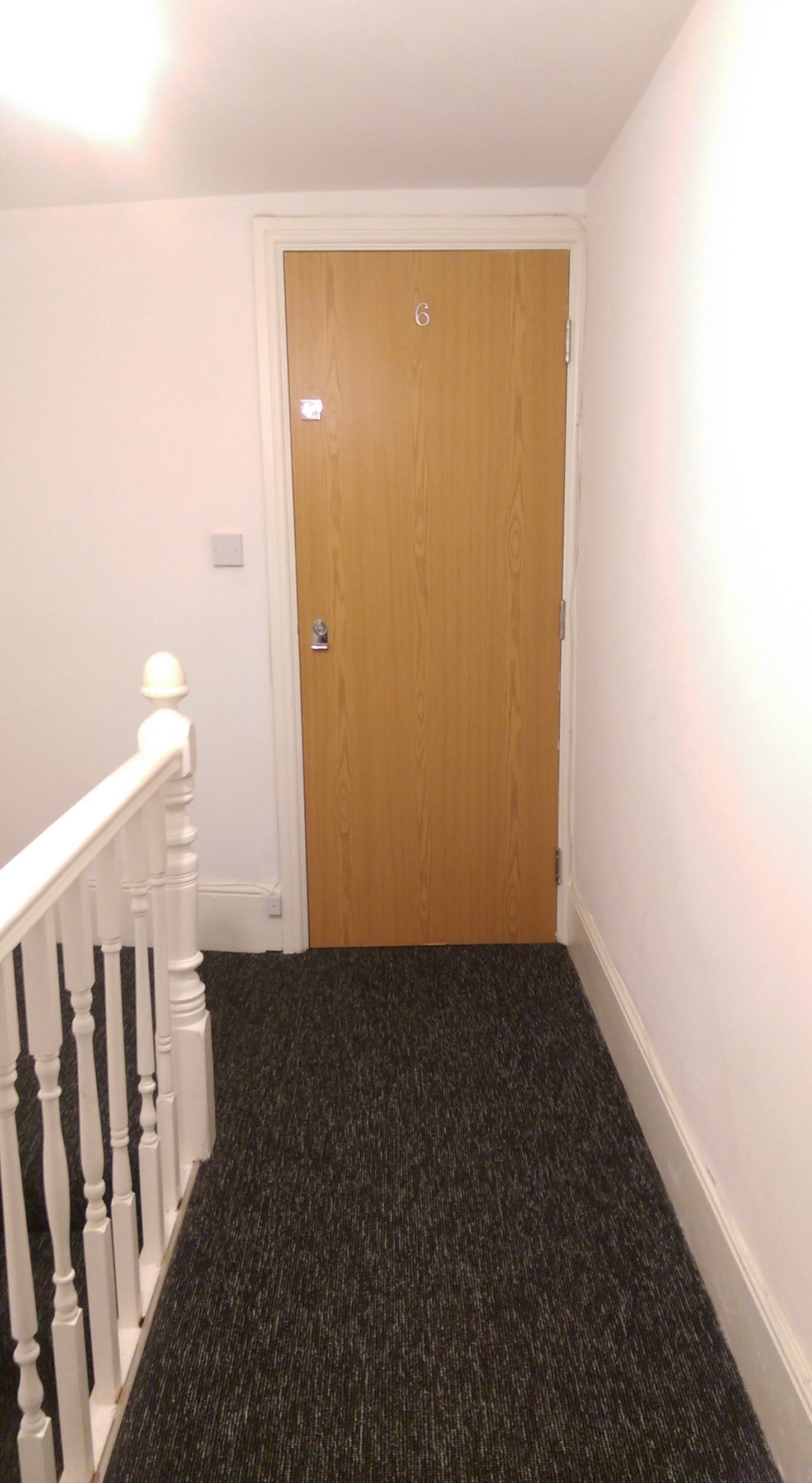 1 bedroom apartment flat/apartment To Let in Willesden Green - Entrance