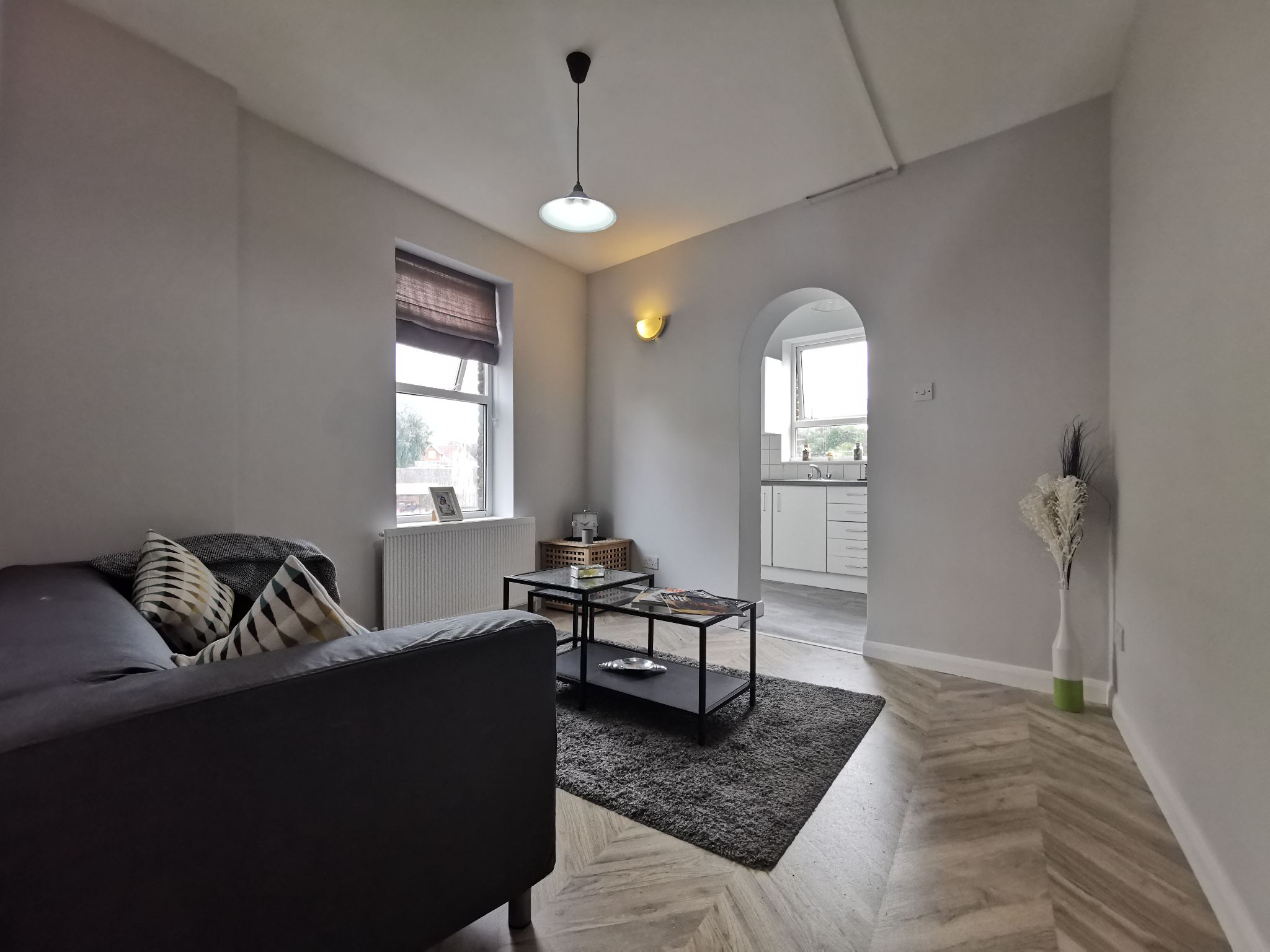 2 bedroom apartment flat/apartment Let in Brent - Photograph 1