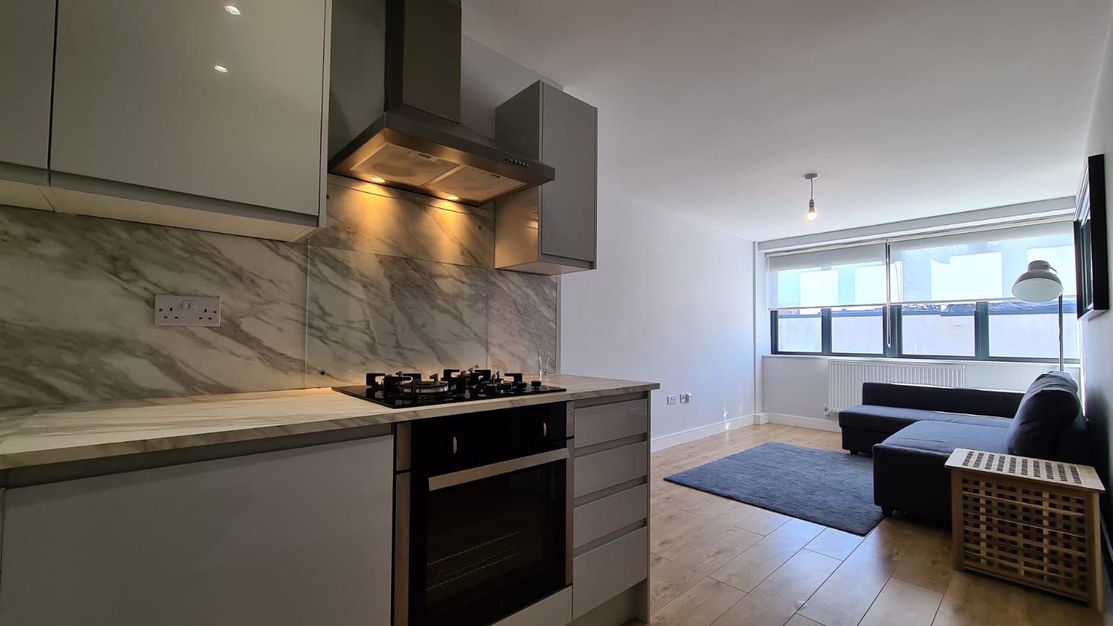 1 bedroom flat flat/apartment To Let in Kingsbury - Kitchen/Living