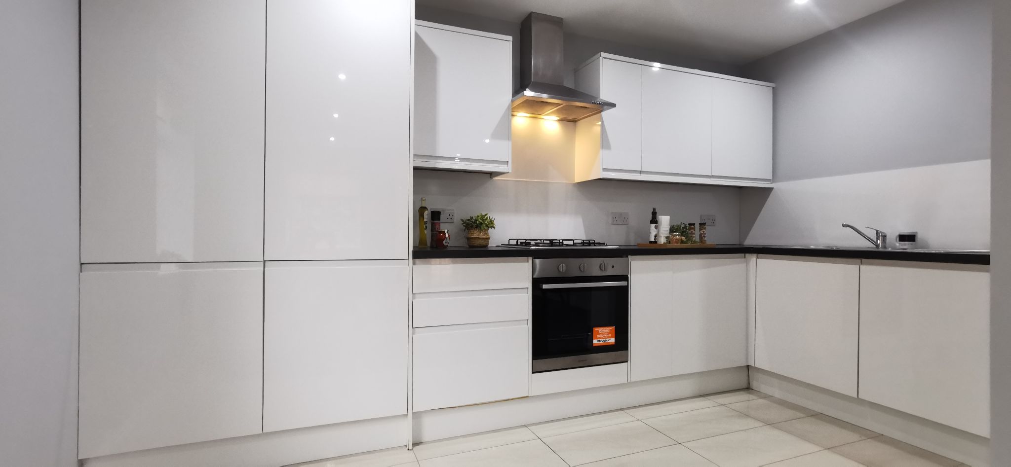 2 bedroom apartment flat/apartment To Let in Harrow - Photograph 7