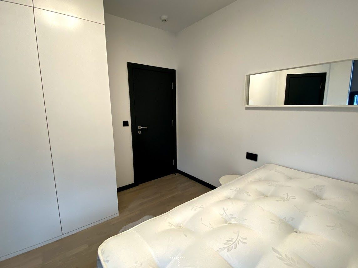 1 bedroom shared house To Let in Willesden Green - Fitted Double Wardrobes