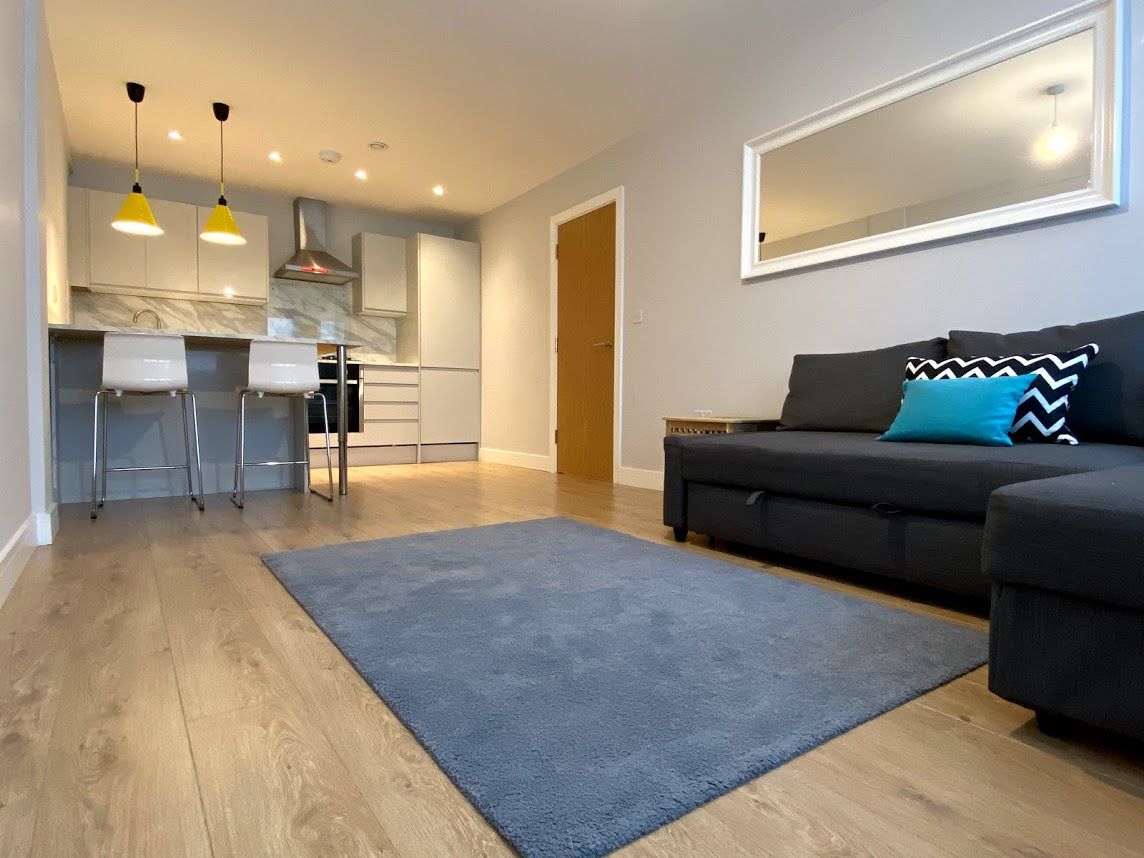 1 bedroom flat flat/apartment To Let in Kingsbury - OPEN PLAN KITCHEN/LIVING ROOM