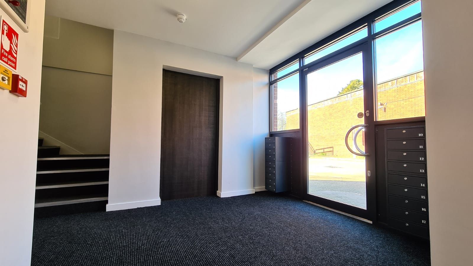 1 bedroom flat flat/apartment To Let in Kingsbury - Main Entrance
